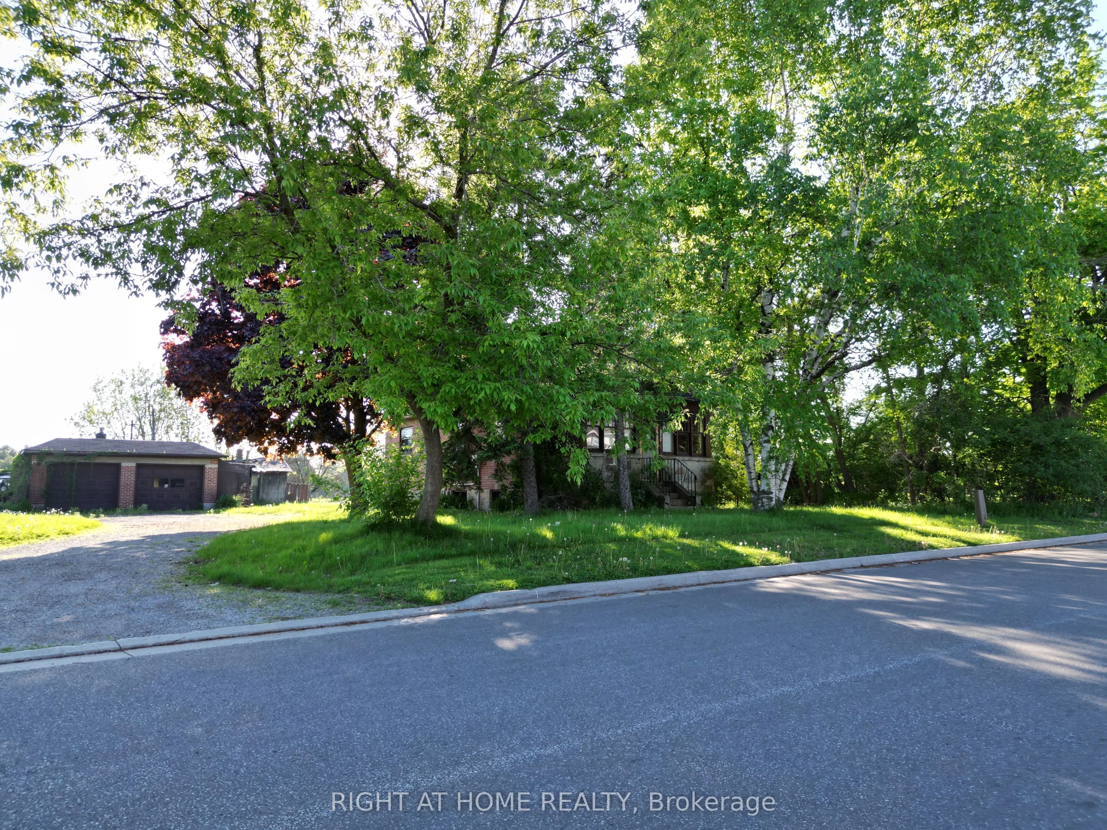 1300 Northbrook Street