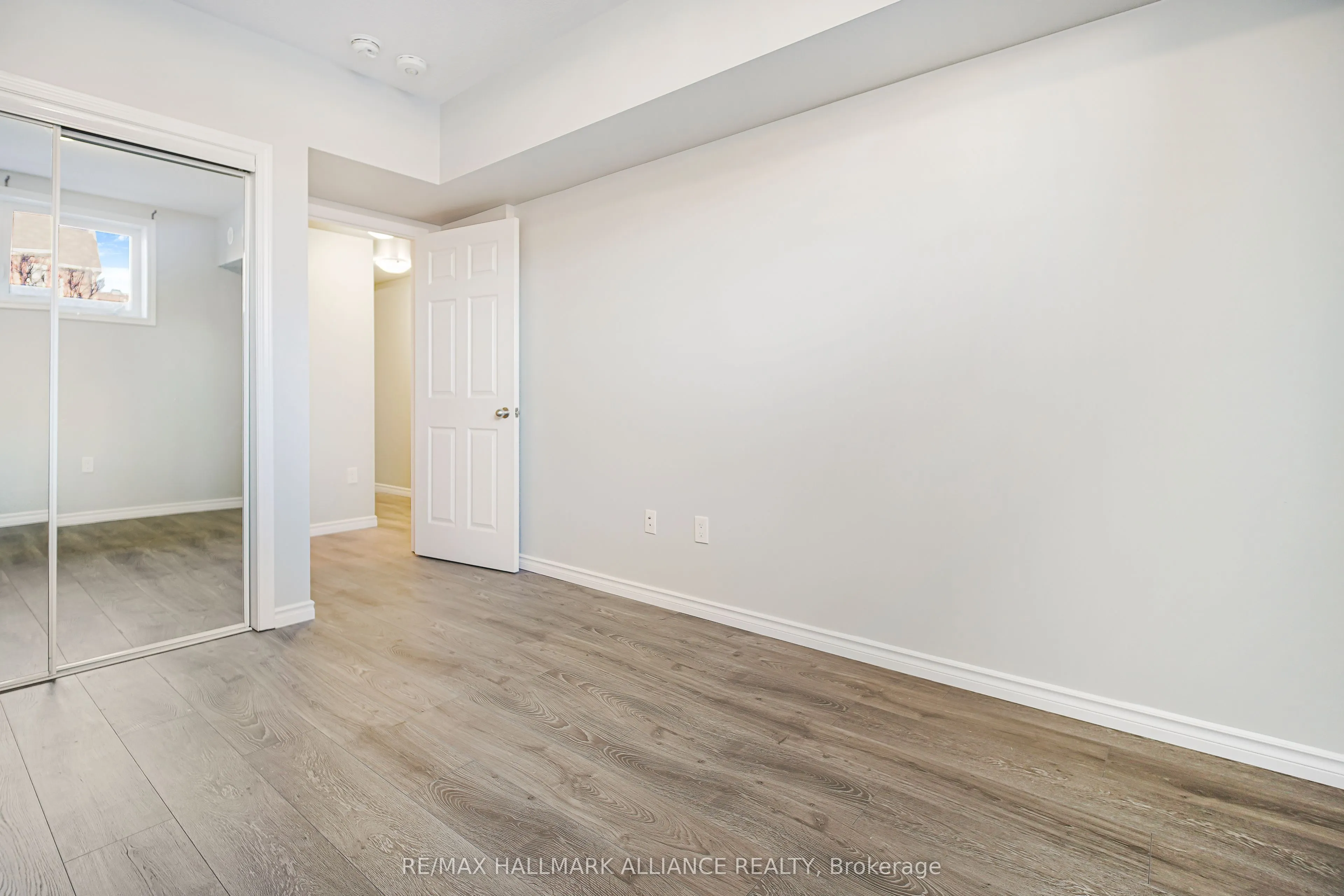 8835 Sheppard Avenue E, #111
