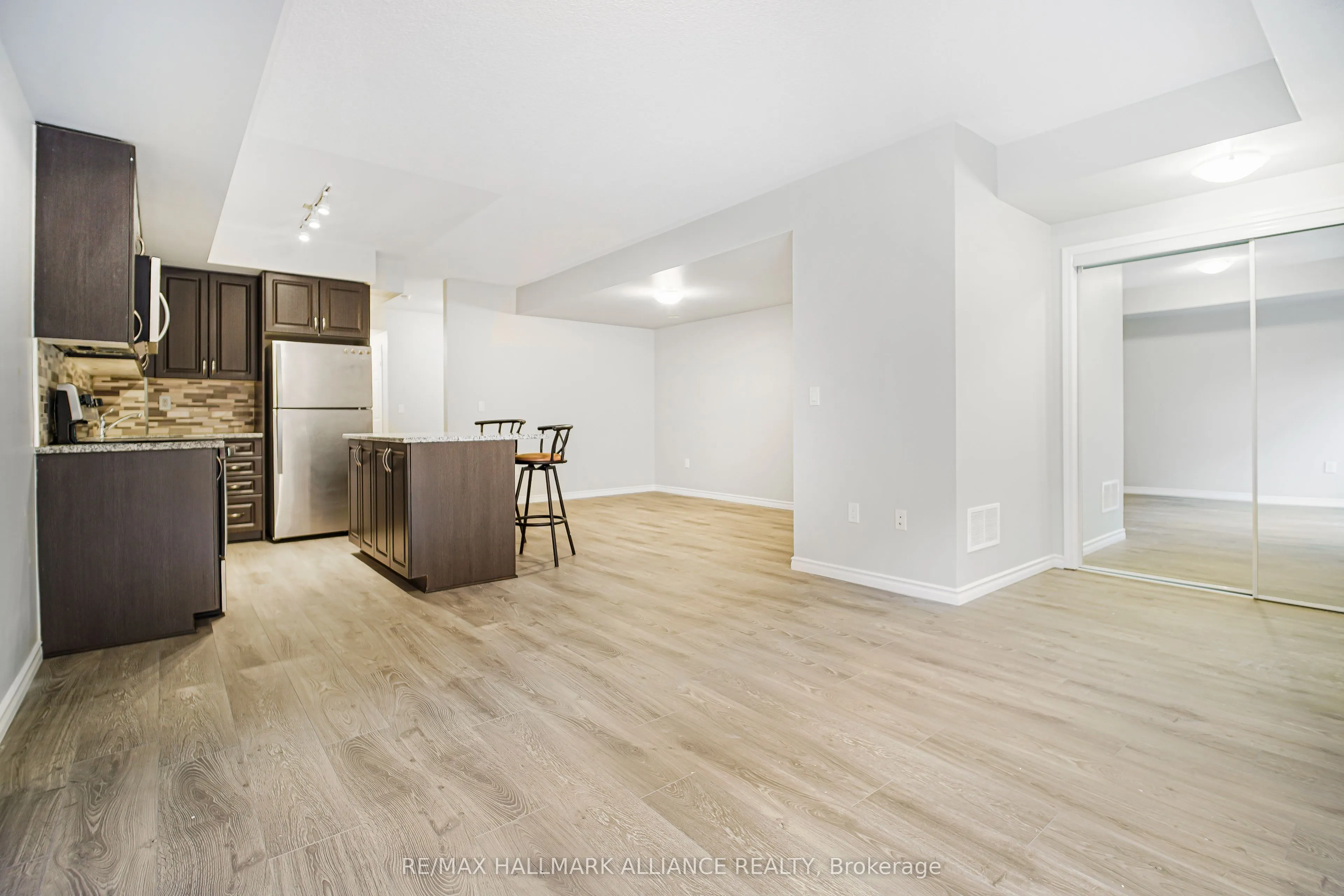 8835 Sheppard Avenue E, #111