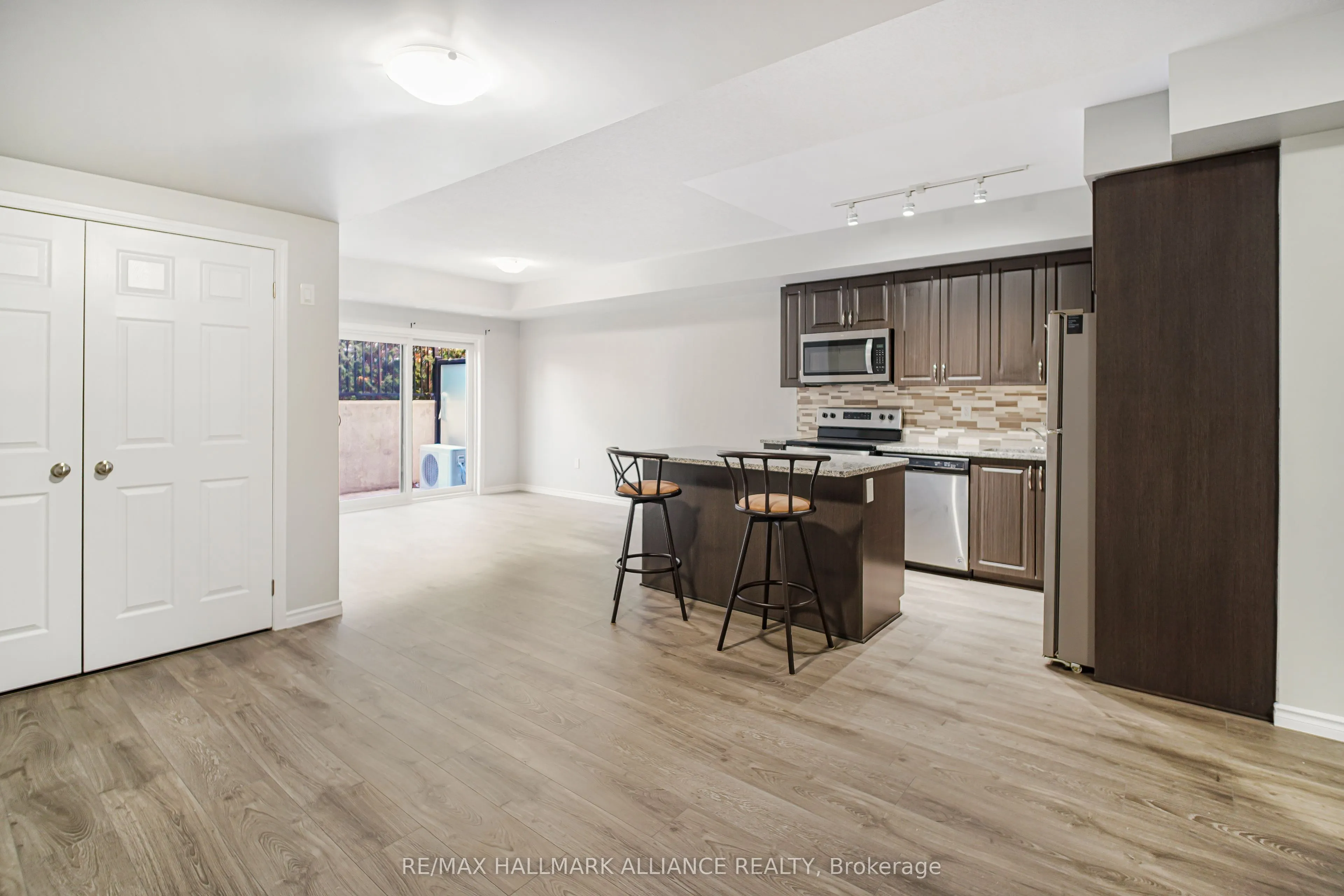 8835 Sheppard Avenue E, #111