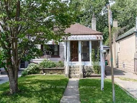 100 CADORNA Avenue