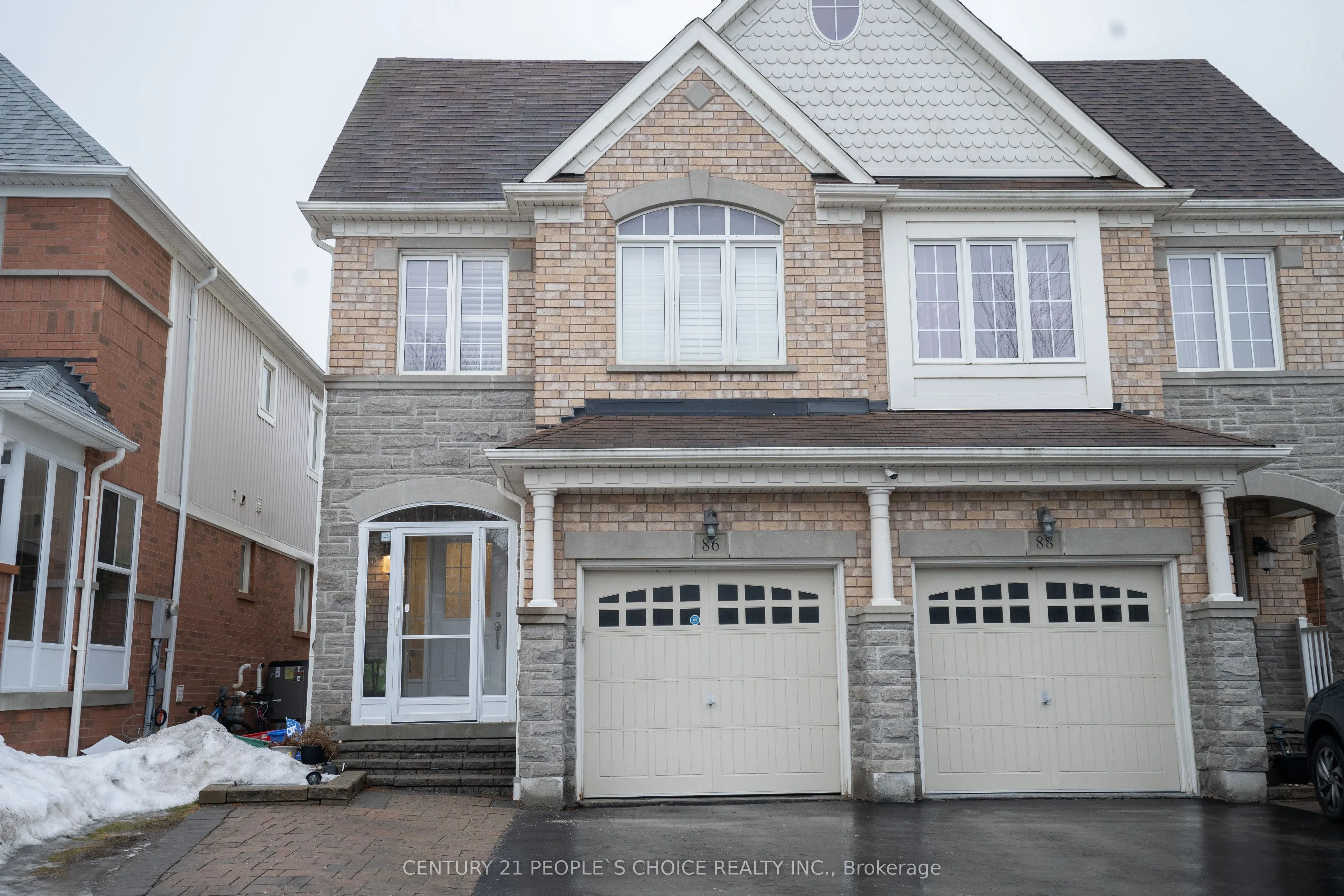 86 Tozer Crescent