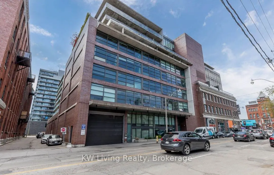90 Broadview Avenue, #LW1