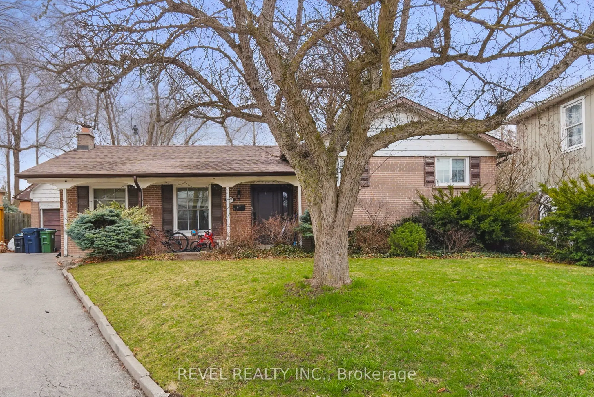 27 Brightside Drive