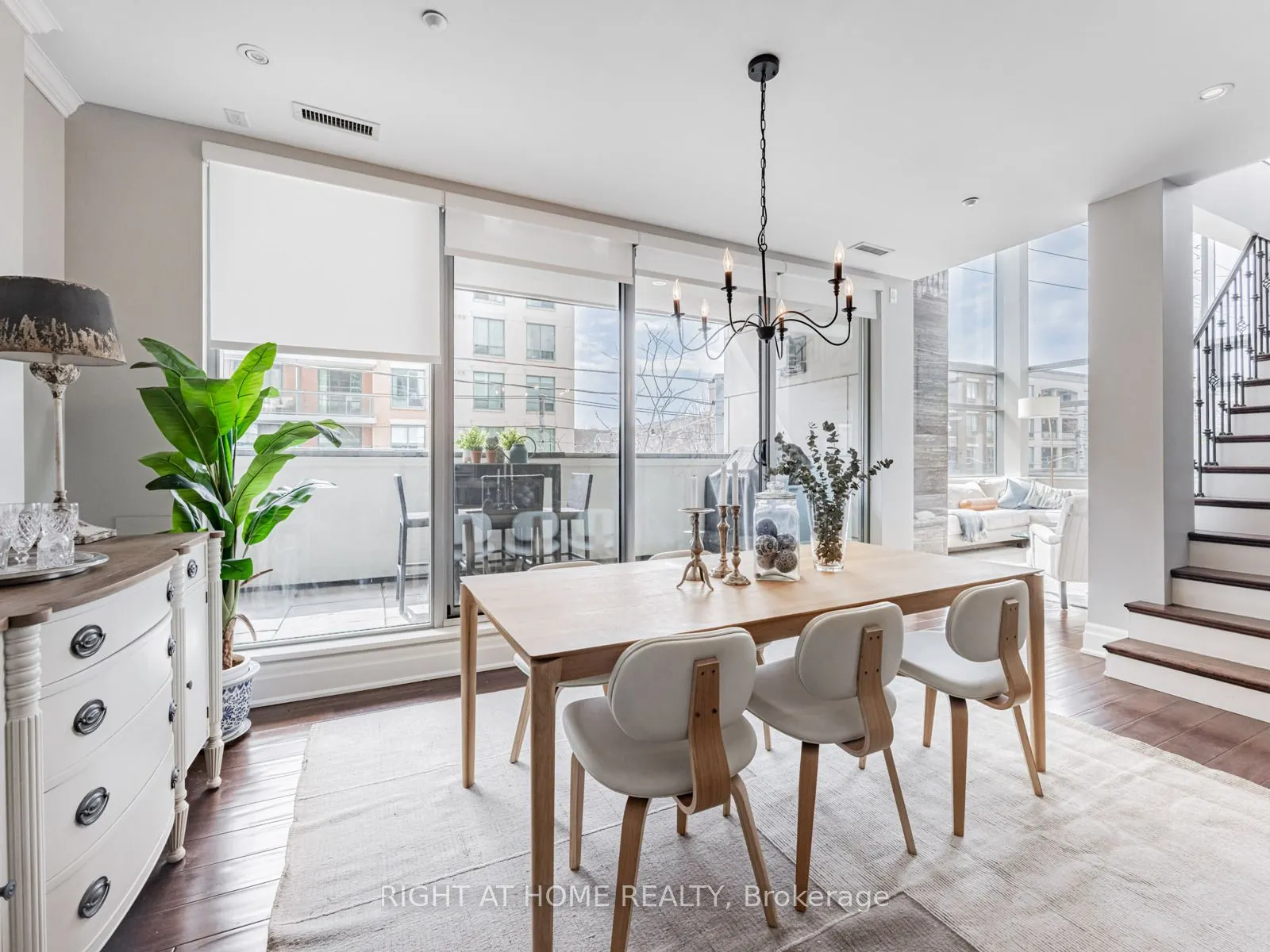 1 Rainsford Road, #204