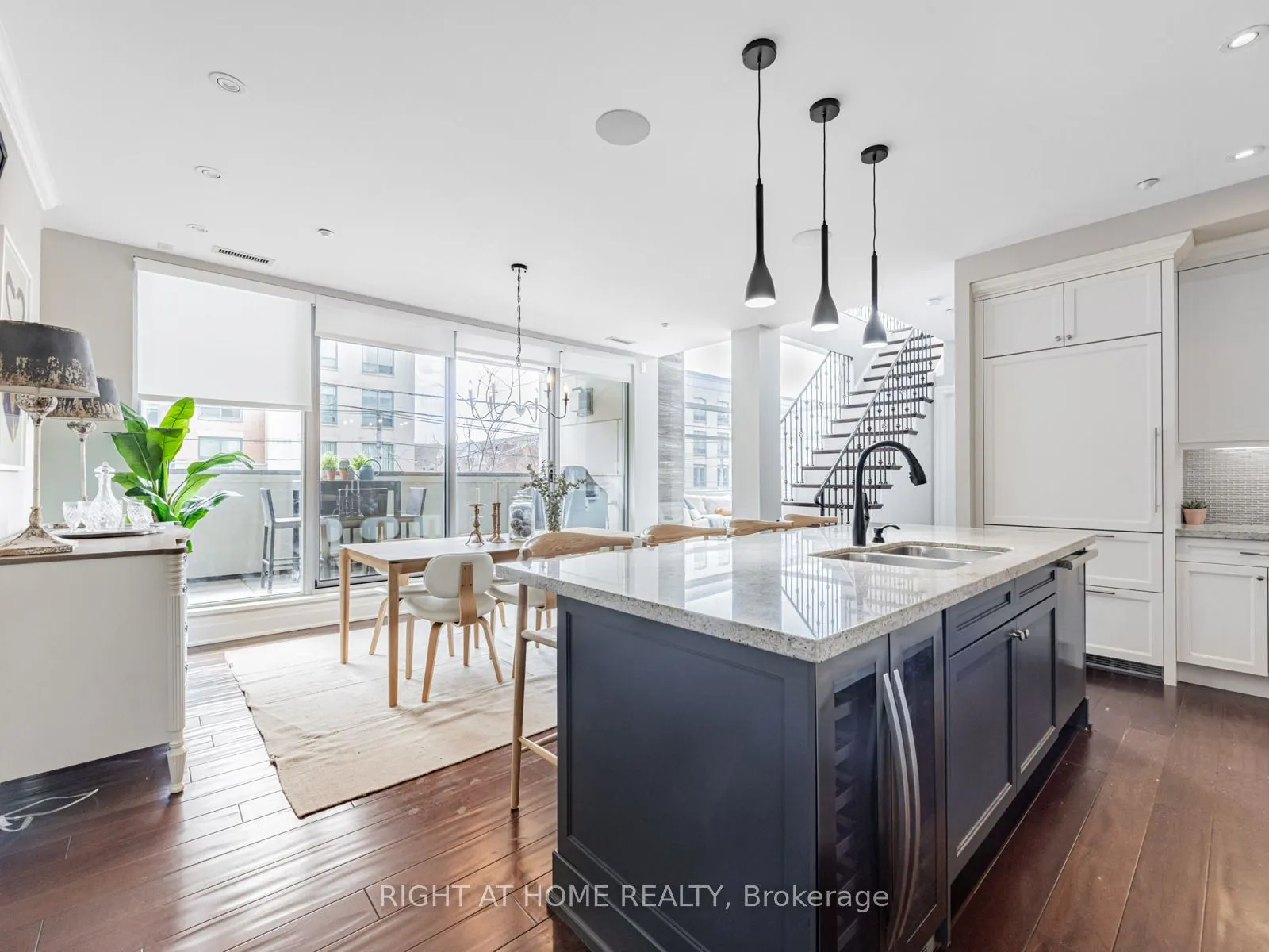 1 Rainsford Road, #204