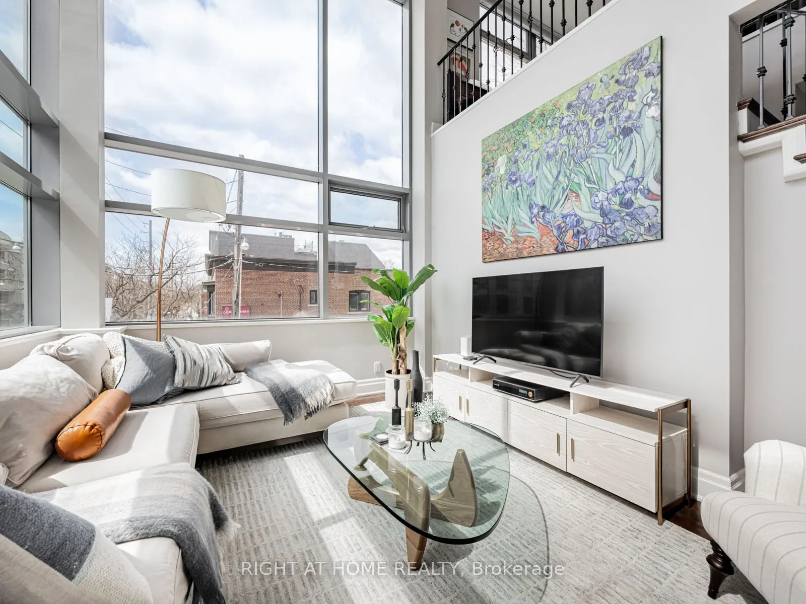 1 Rainsford Road, #204