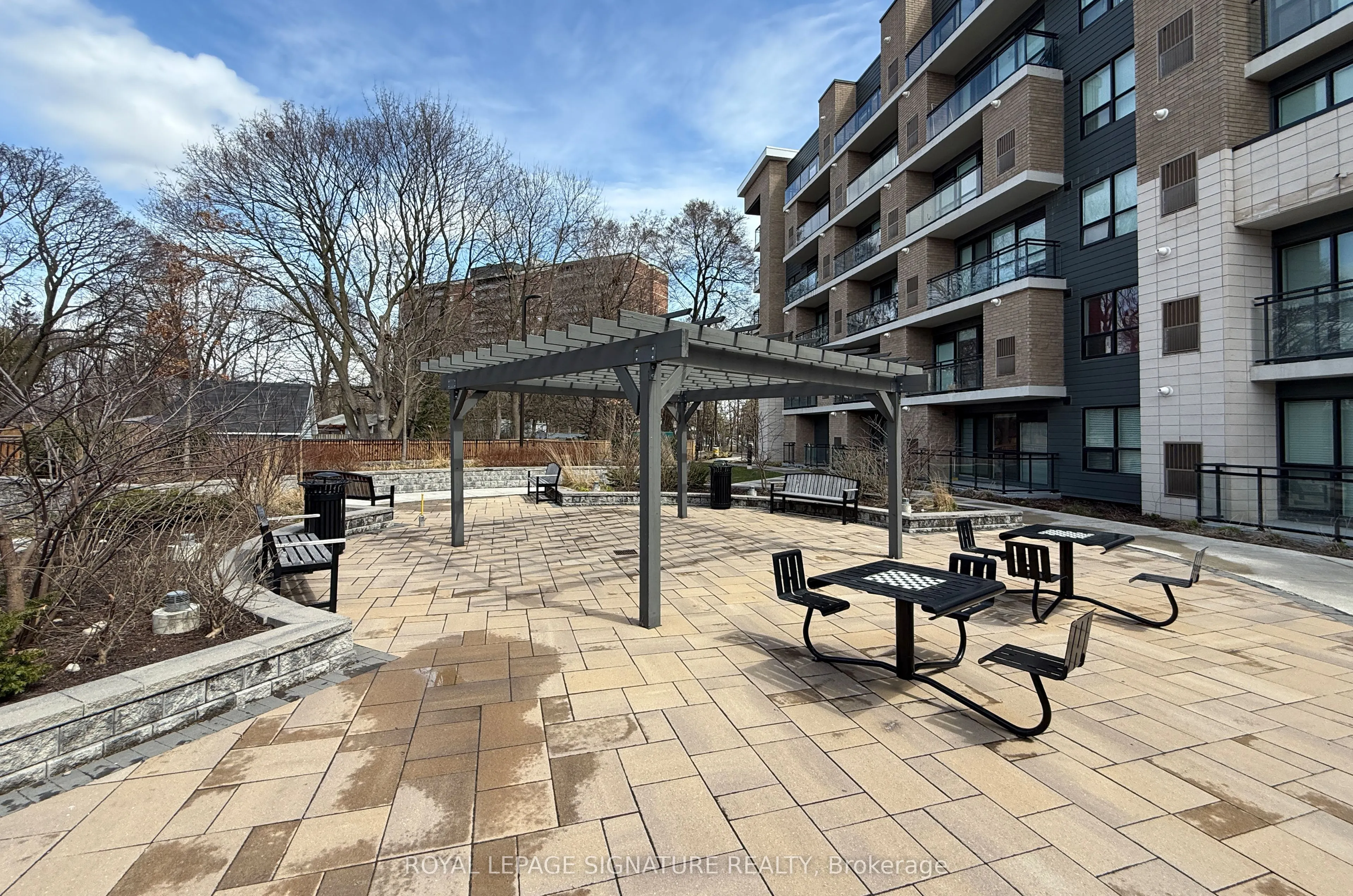 1 Falaise Road, #212