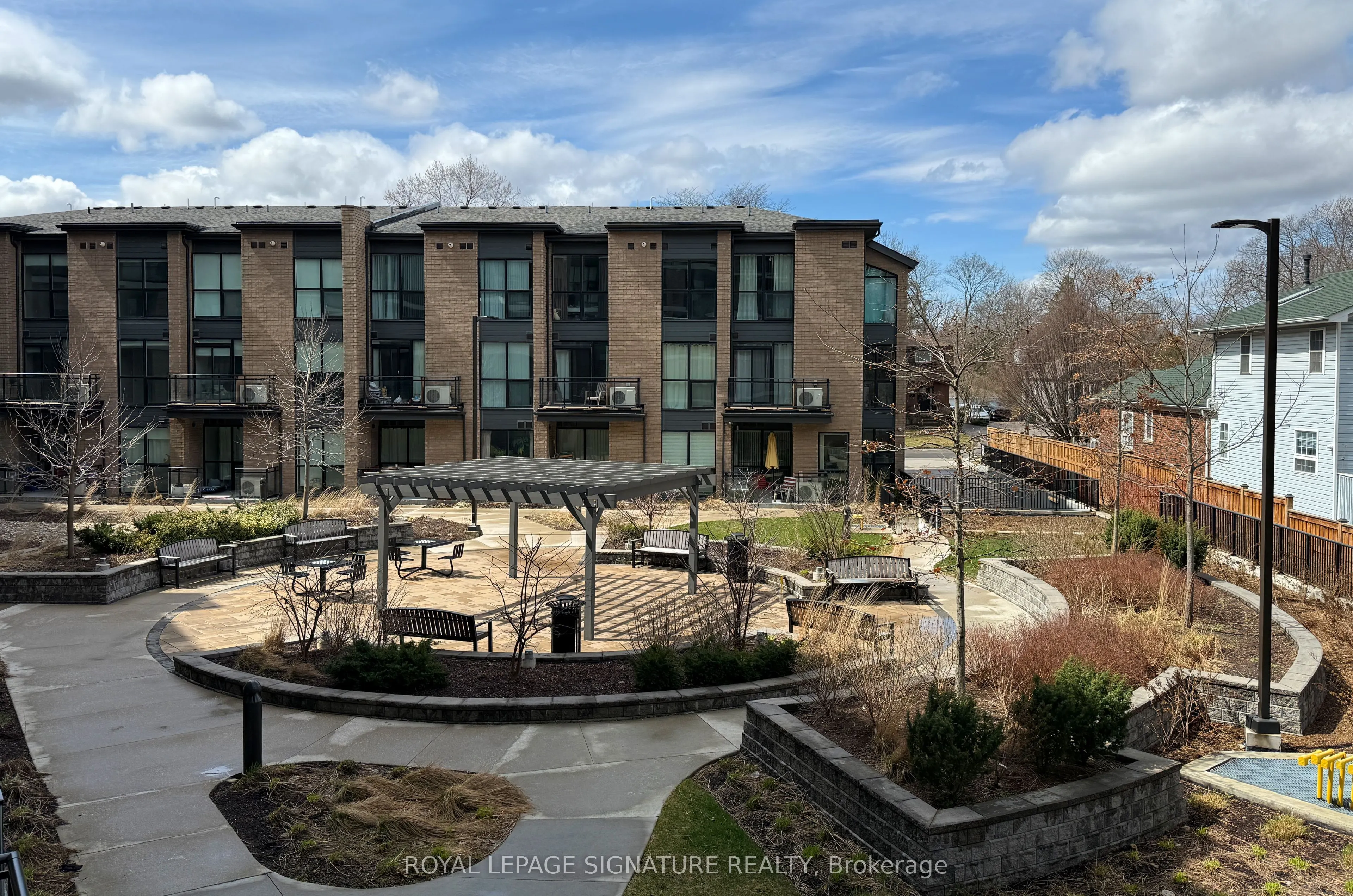 1 Falaise Road, #212