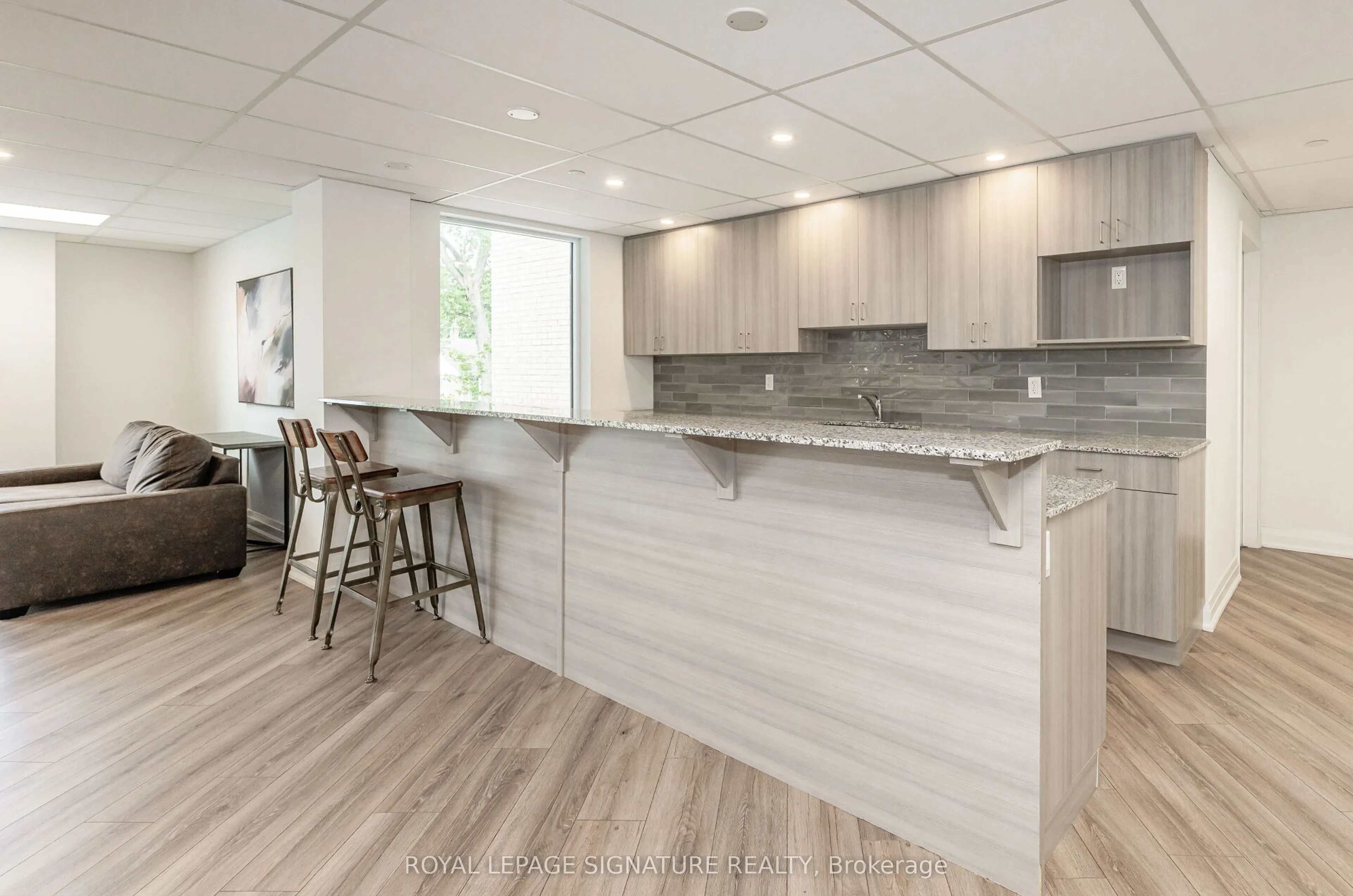 1 Falaise Road, #212