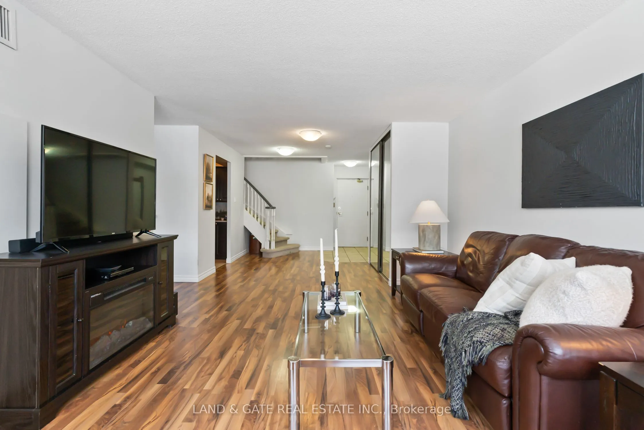 25 Cumberland Lane, #112