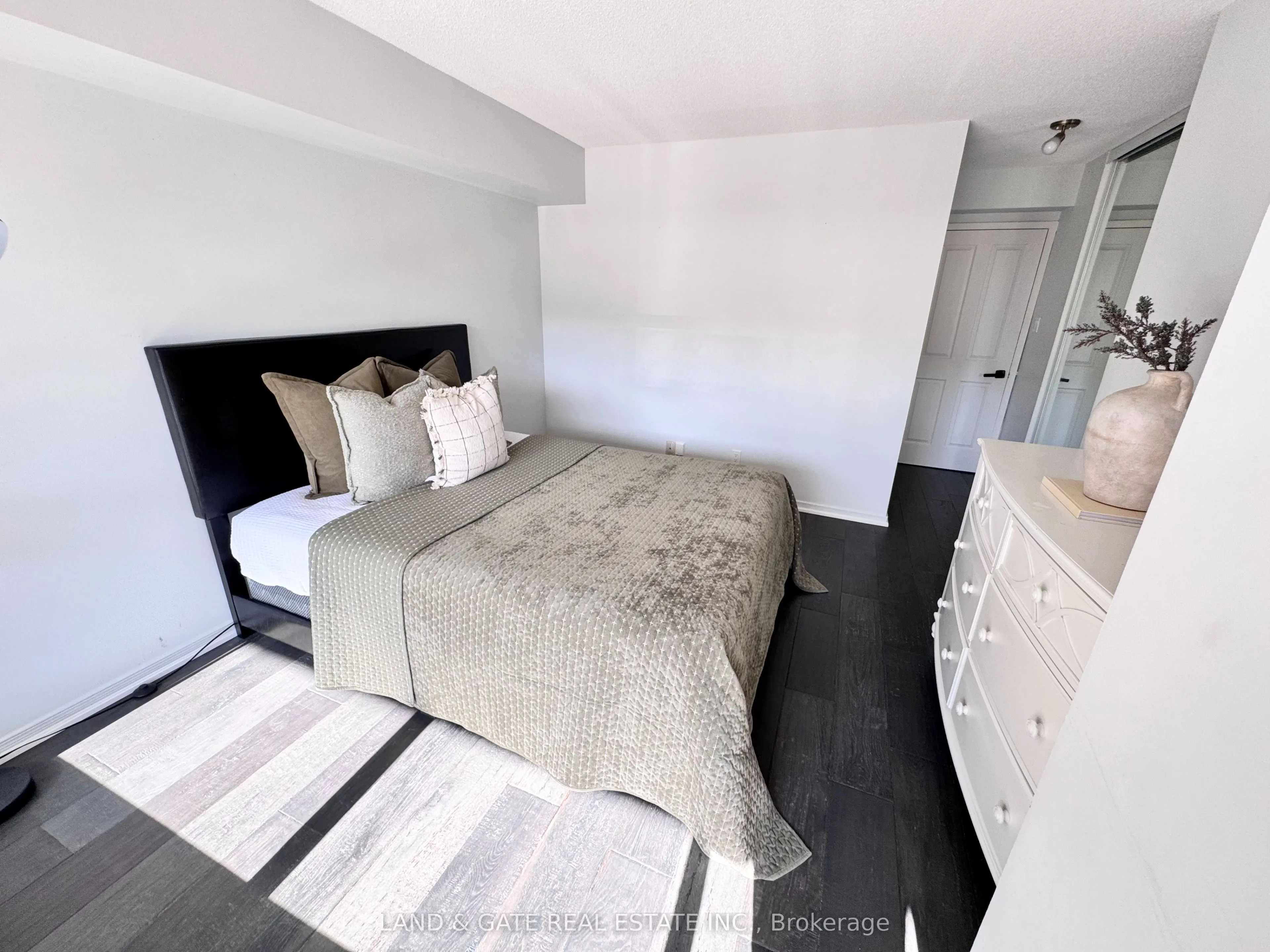 25 Cumberland Lane, #112