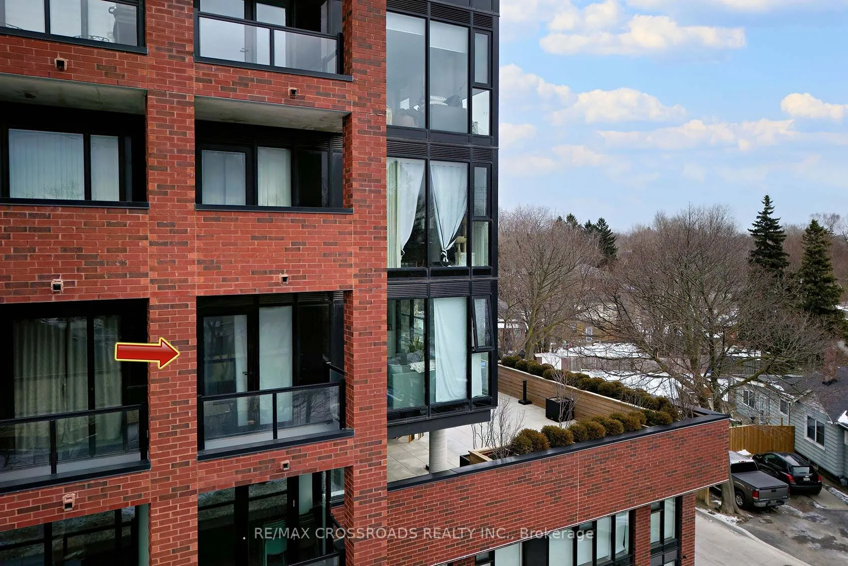 2799 Kingston Road #305
