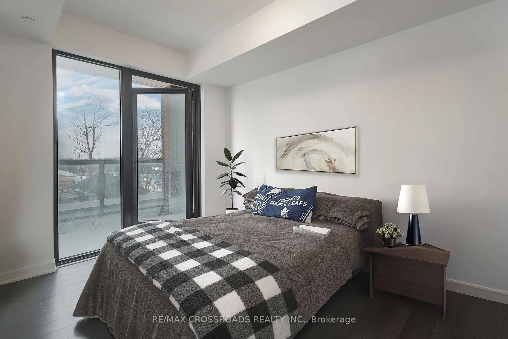 2799 Kingston Road #305