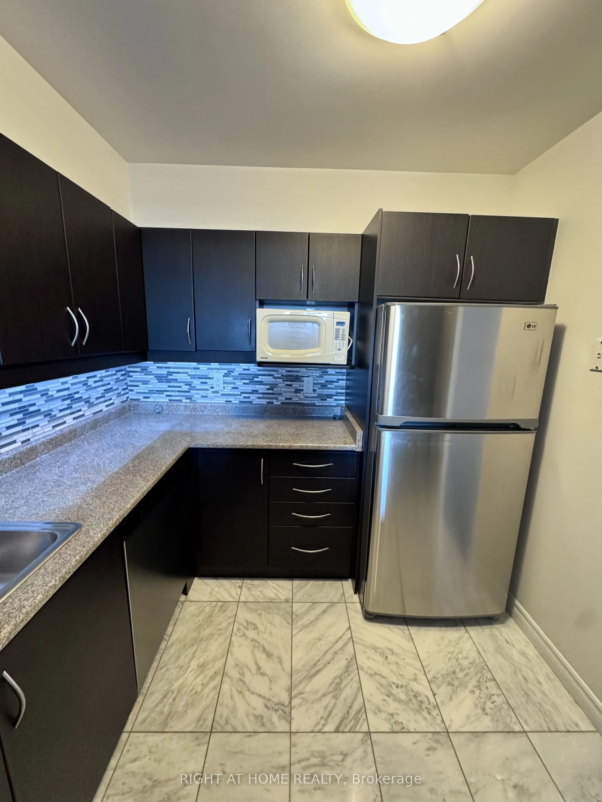 75 Bamburgh Circle, #222