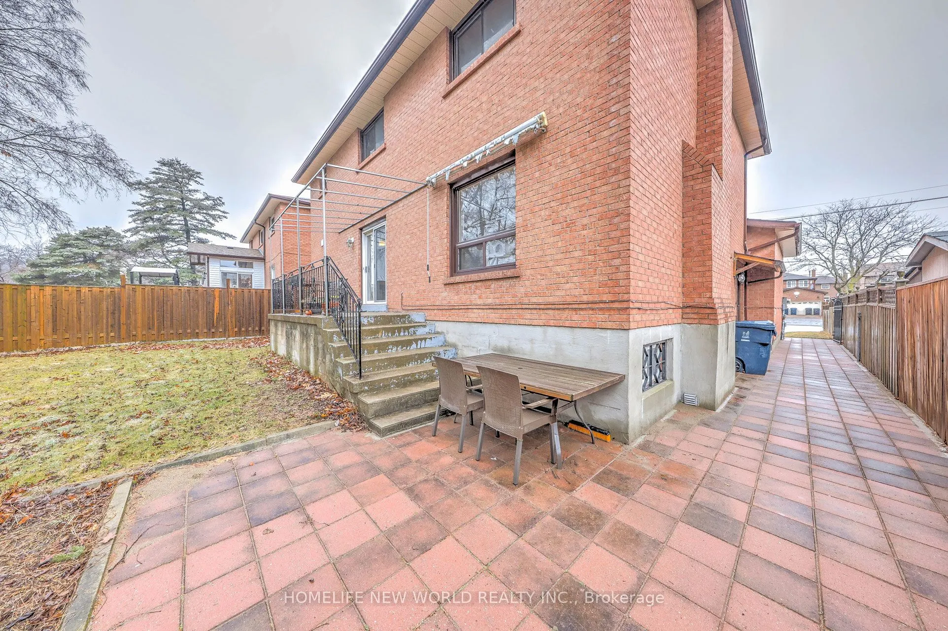 3435 Ellesmere Road