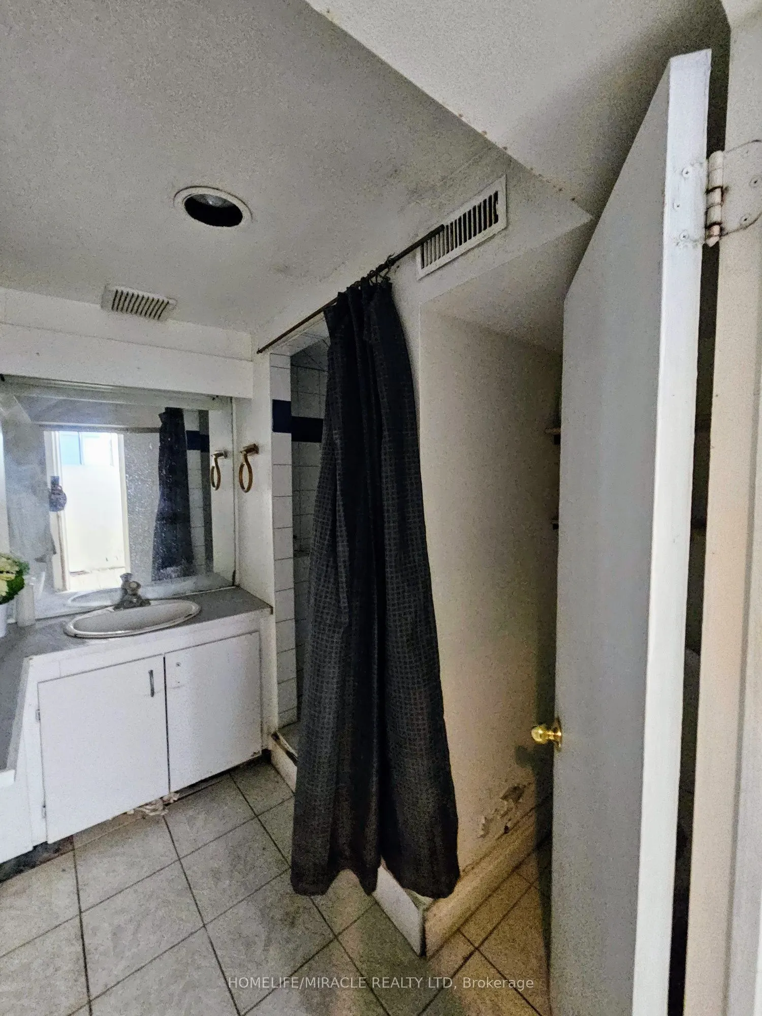 1340 Warden Avenue, #BSMT