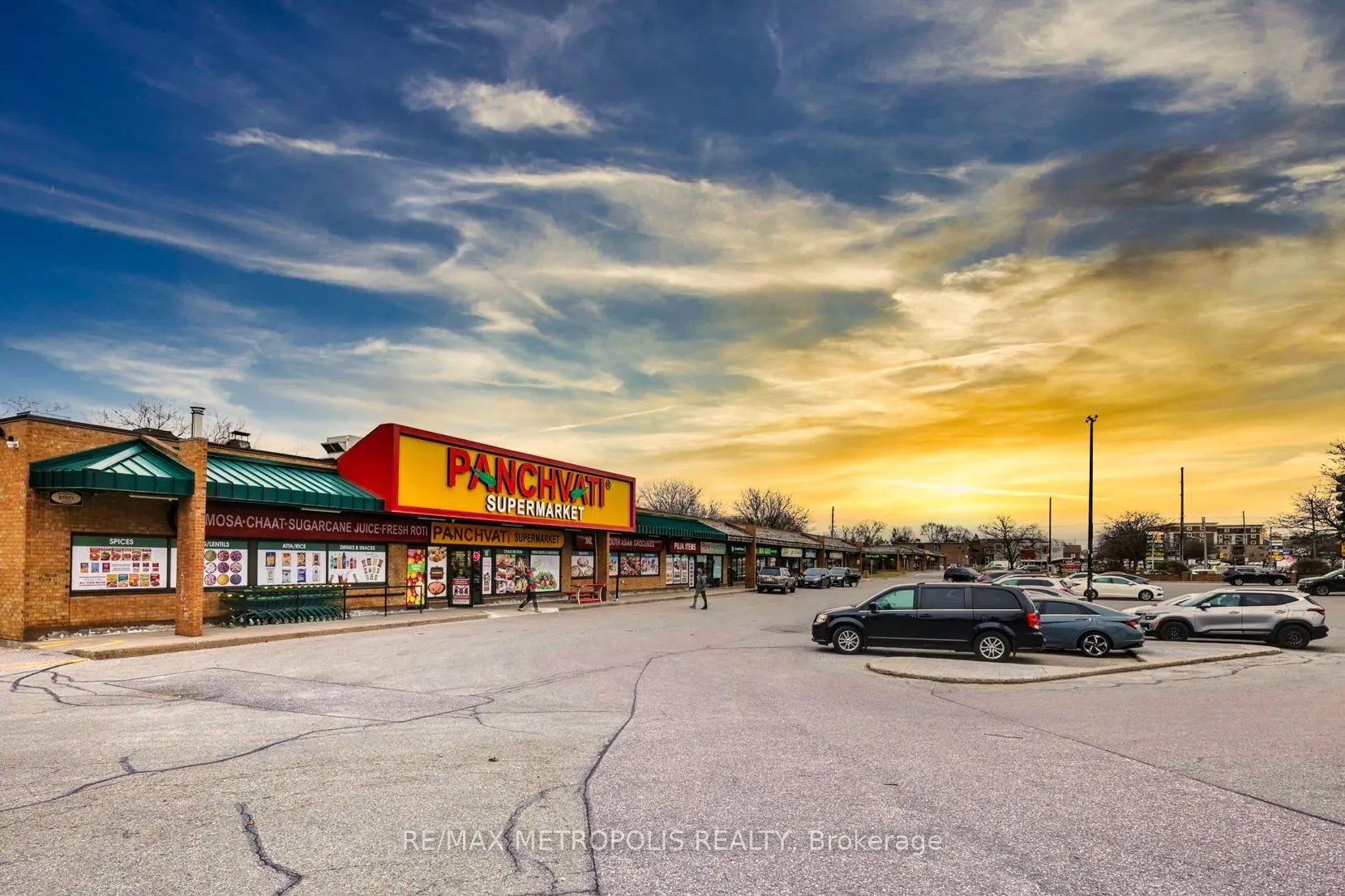 1051 SIMCOE Street N, #F5