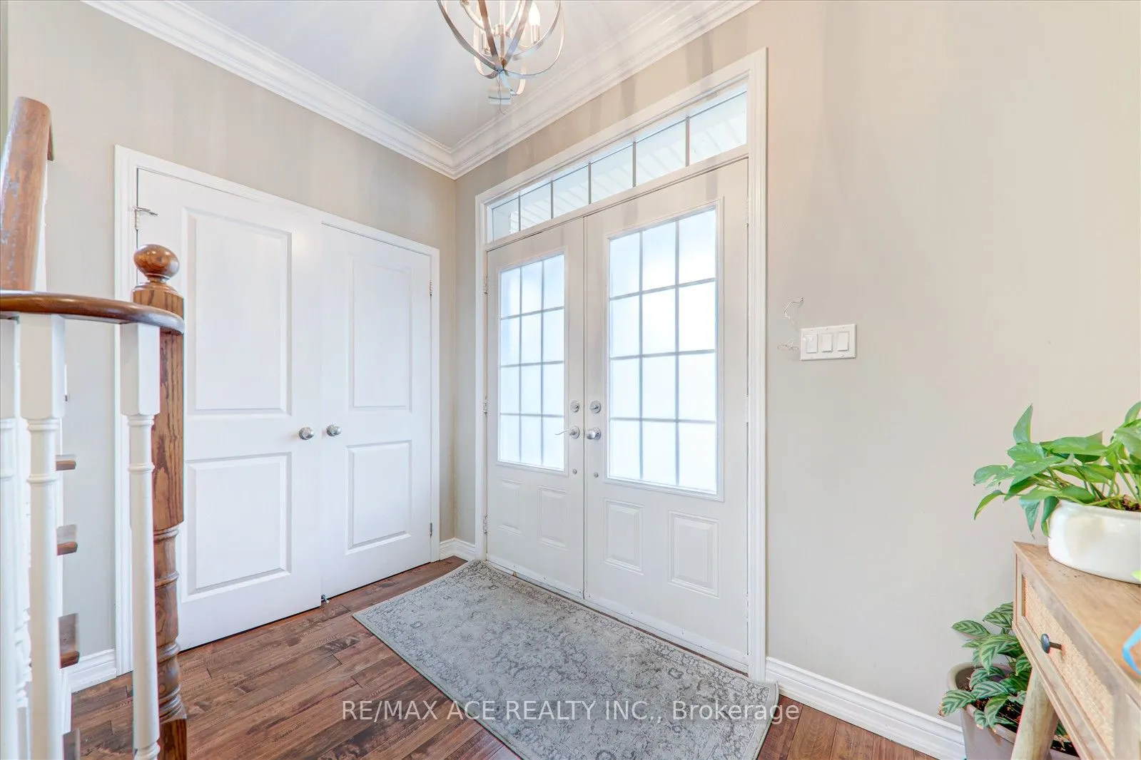 56 Stockell Crescent