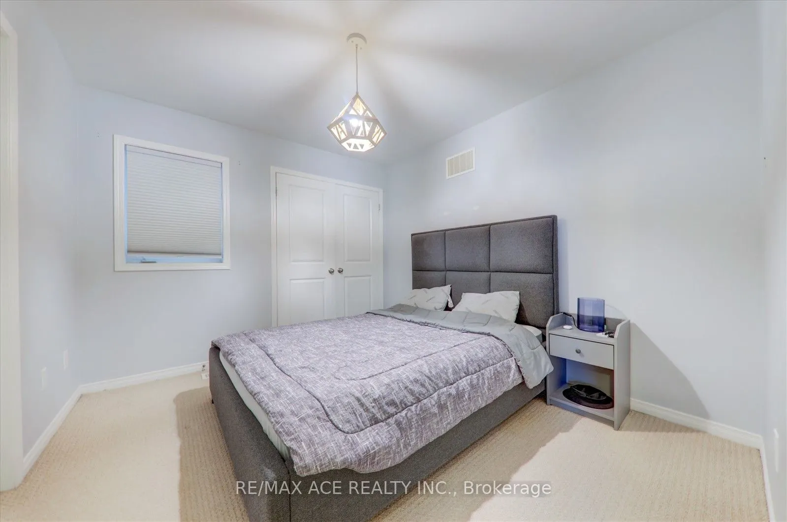 56 Stockell Crescent
