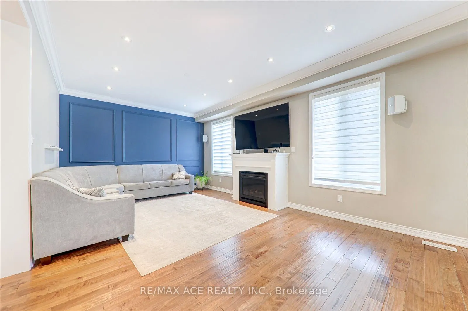 56 Stockell Crescent