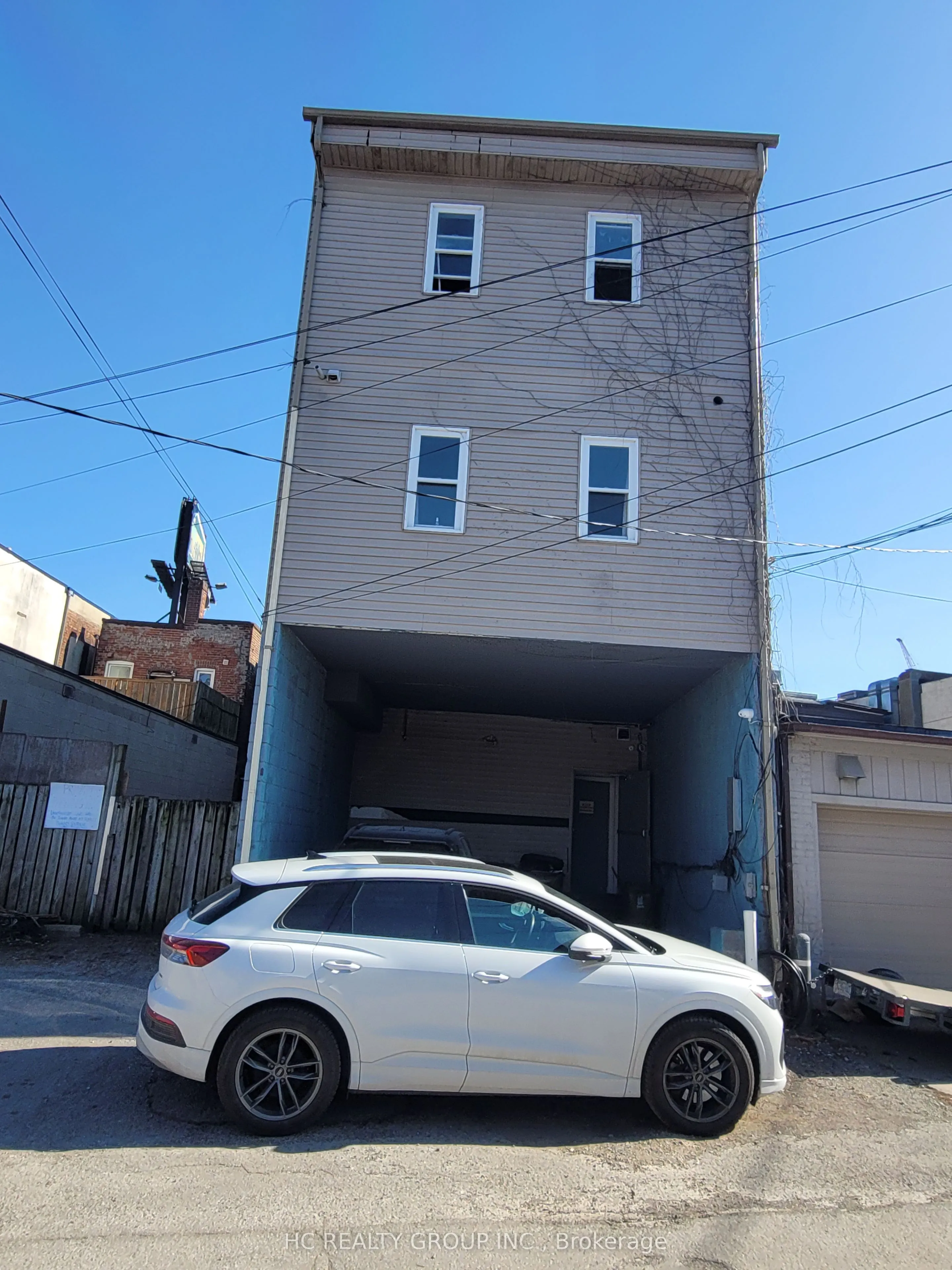 2766 Danforth Avenue