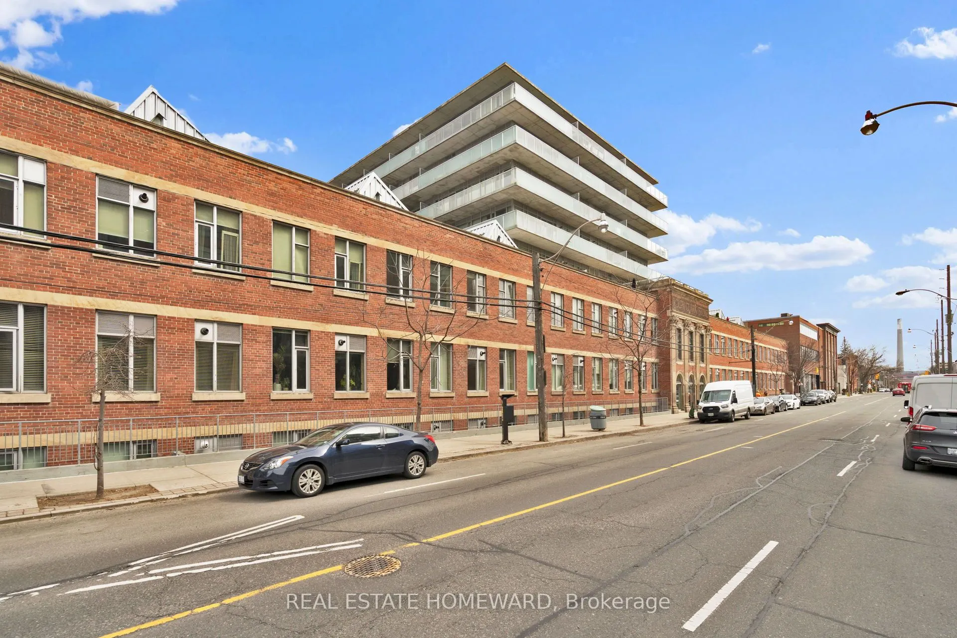201 Carlaw Avenue #128