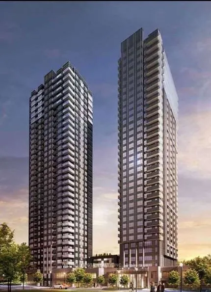 275 Village Green Square, #1017