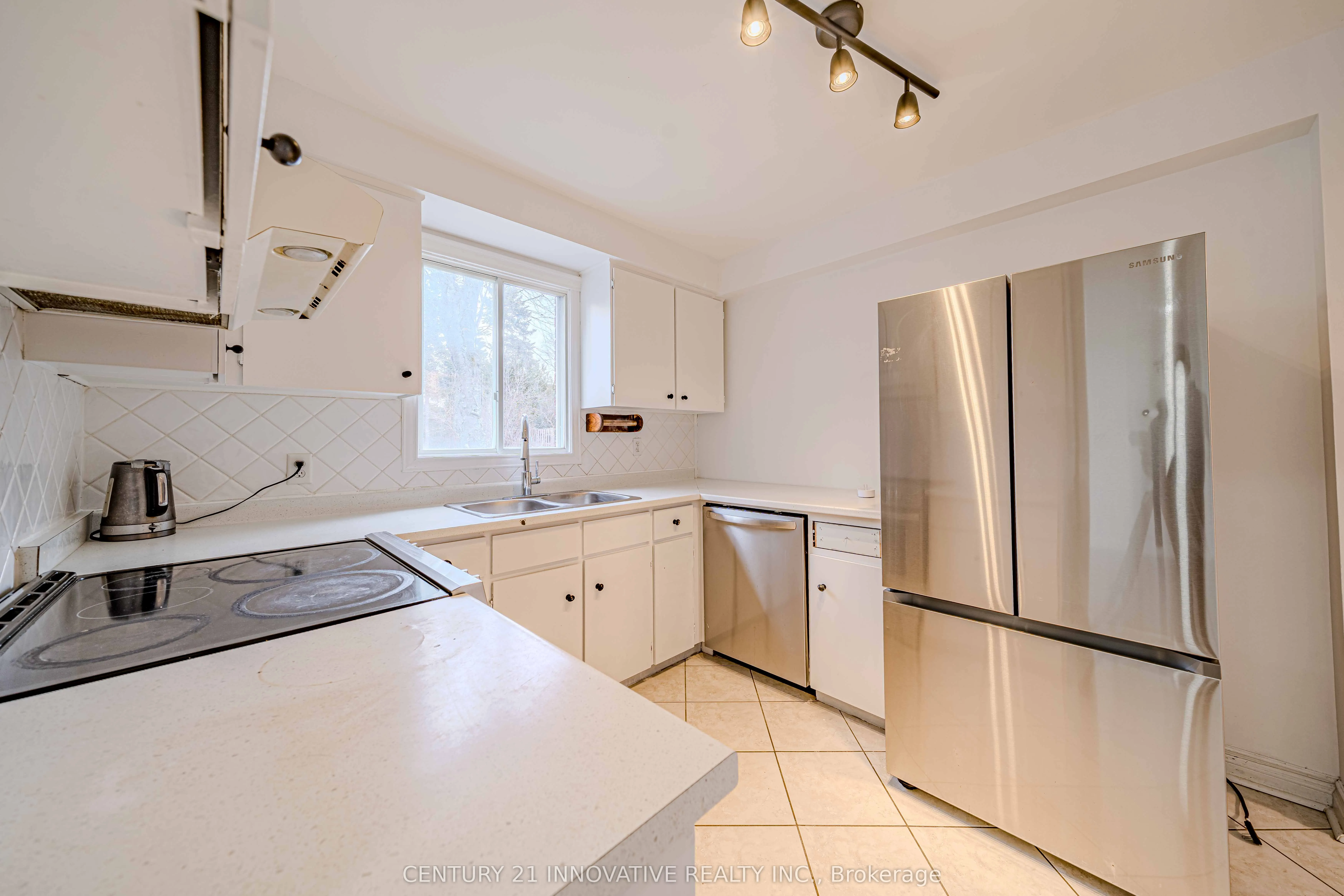 172 Lawson Road