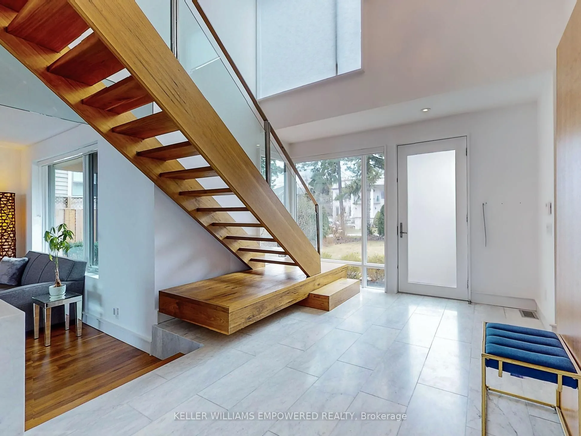 9 Fenwood Heights