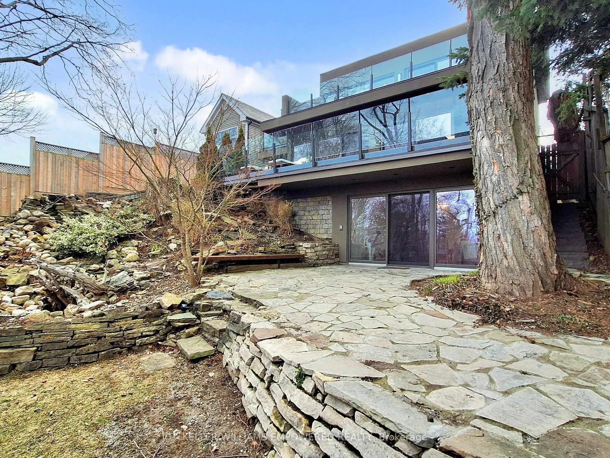 9 Fenwood Heights