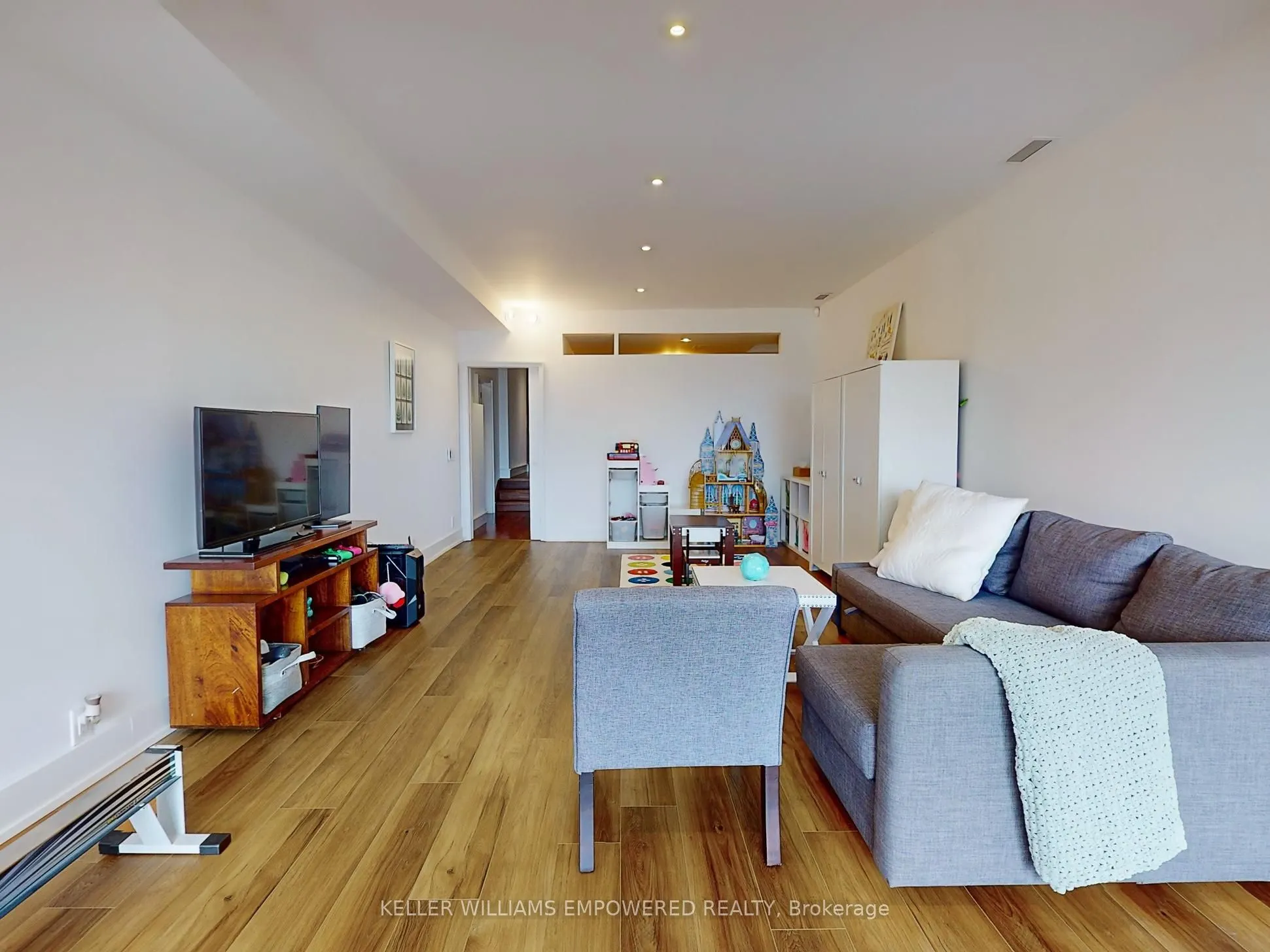 9 Fenwood Heights