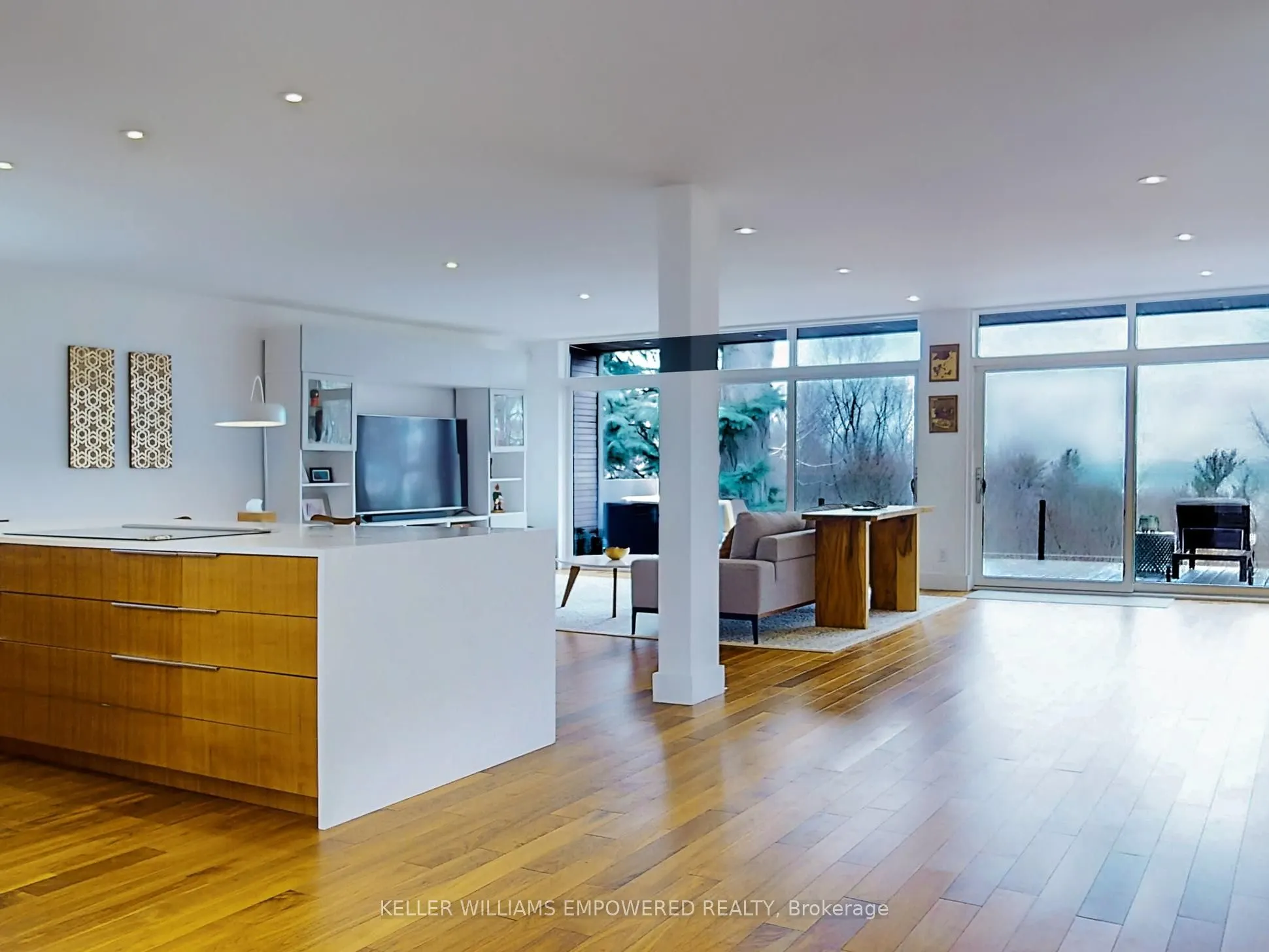9 Fenwood Heights