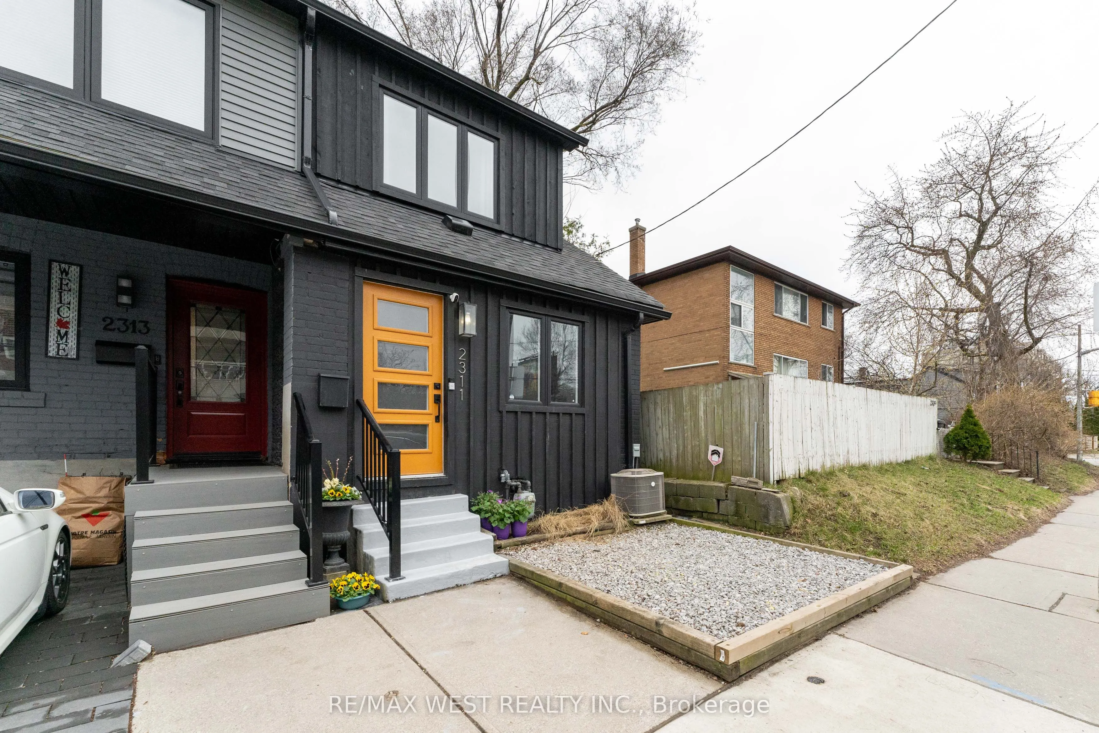 2311 Gerrard Street E