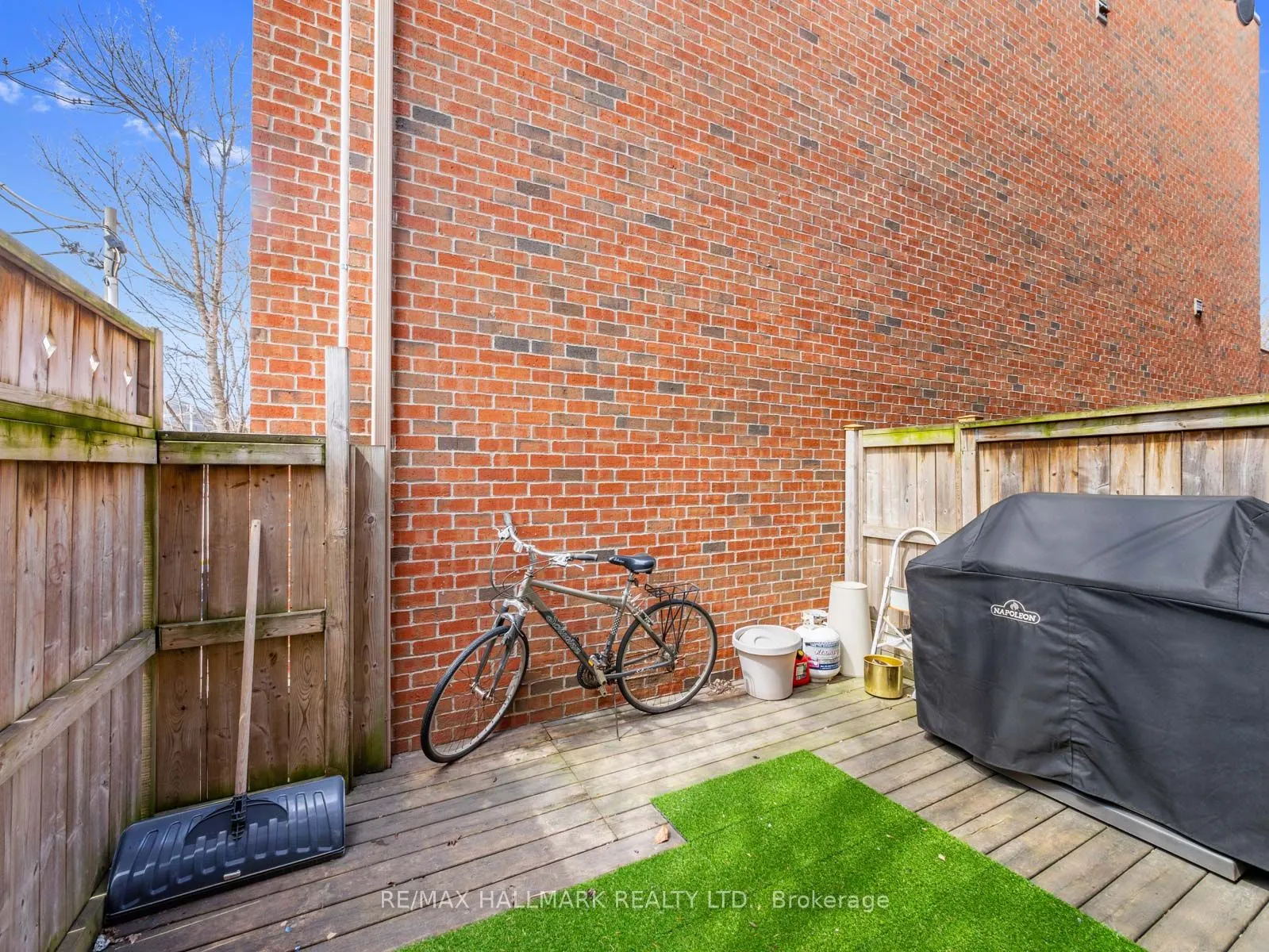 112A Morse Street