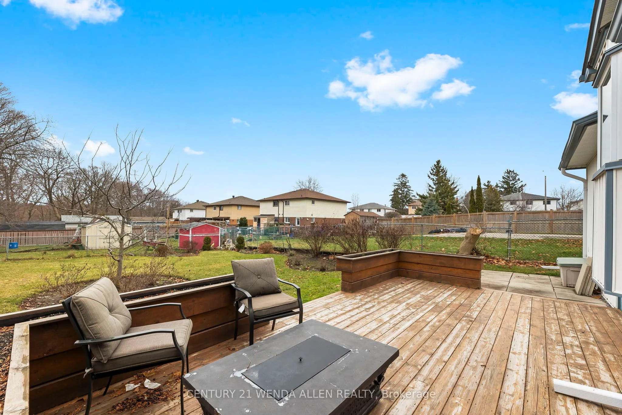 995 Cedar Street