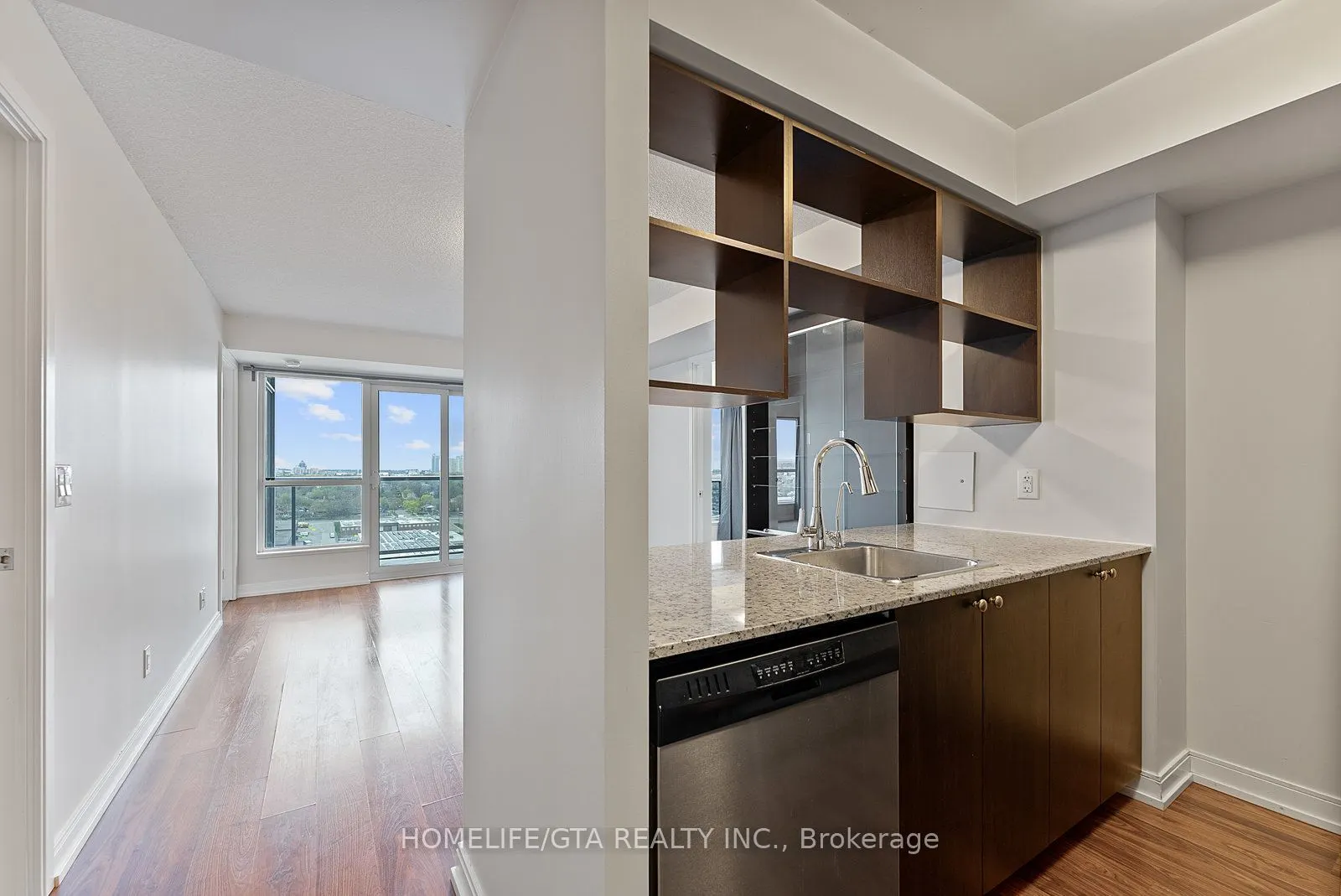 151 Village Green Square #1501