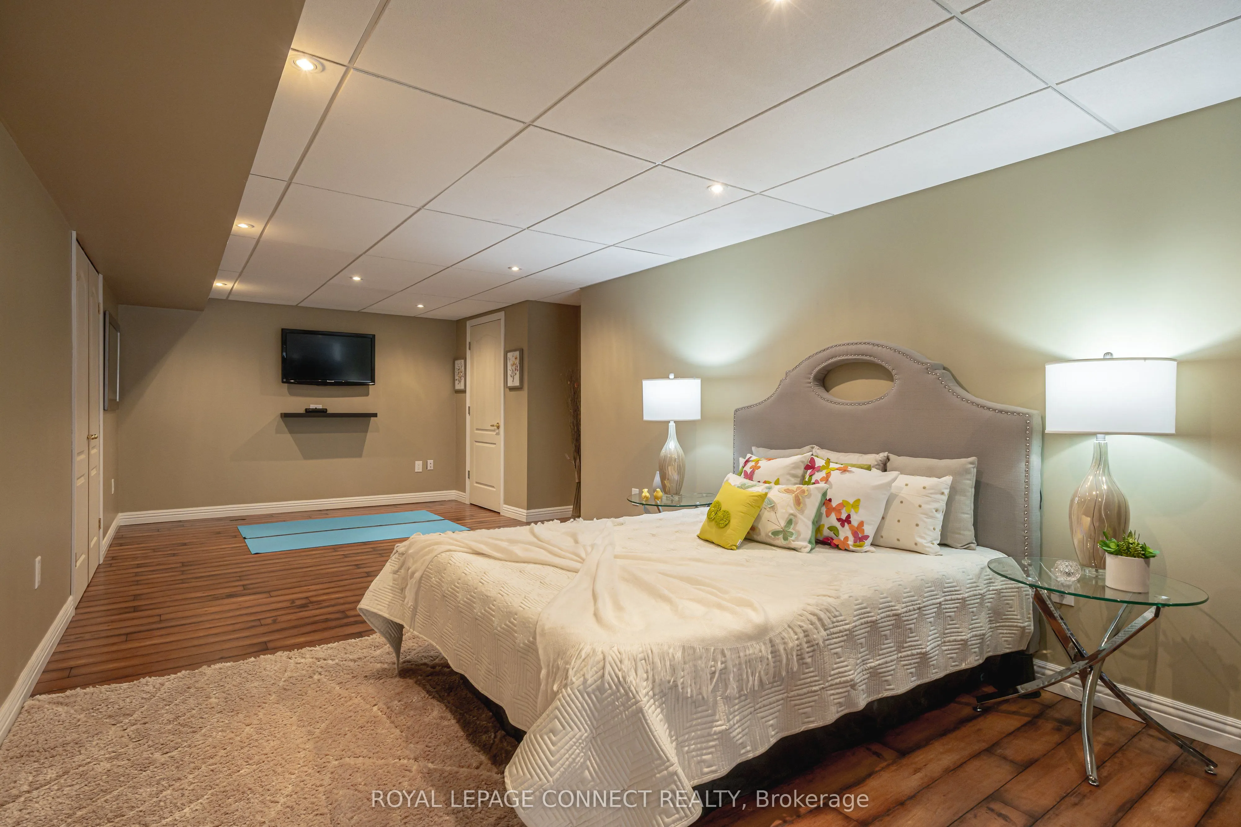 4 Branthaven Court