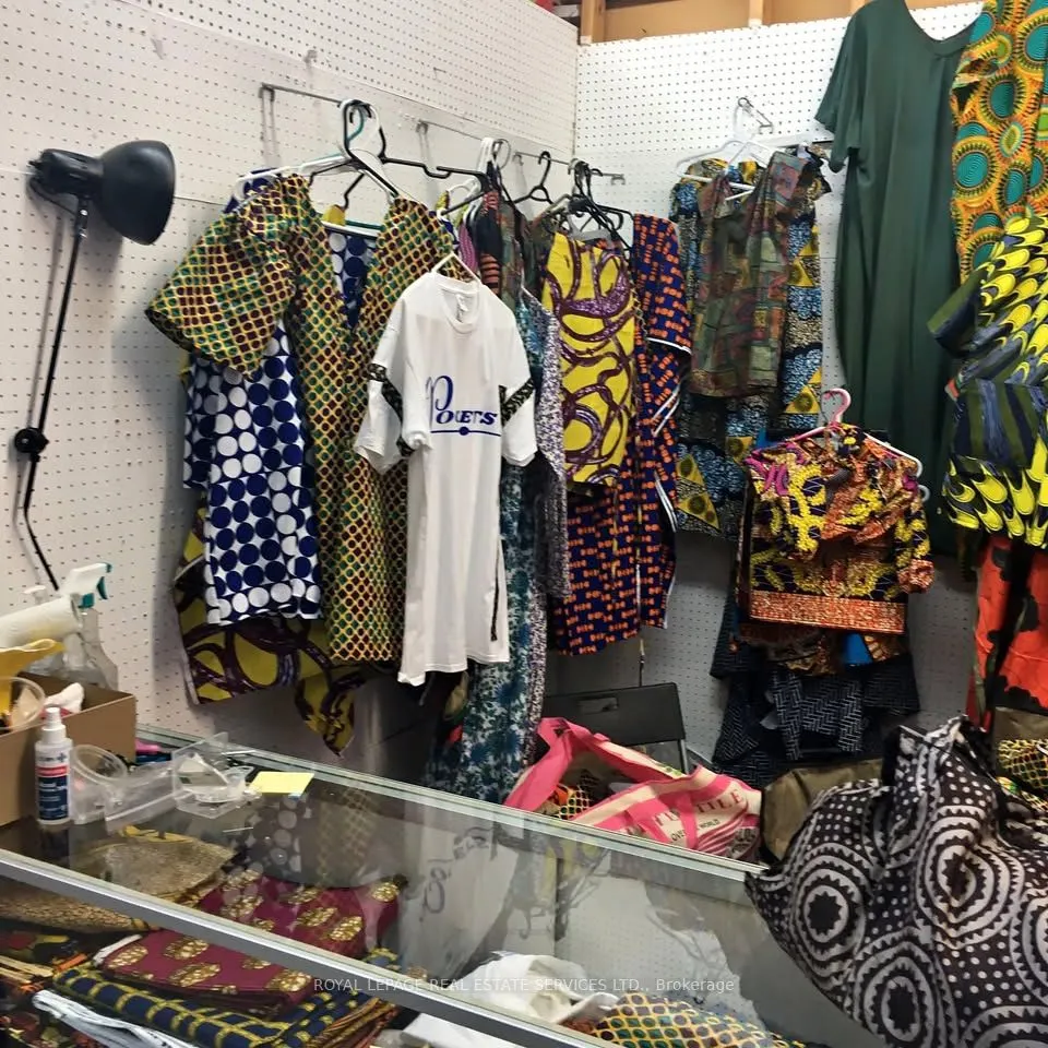 1921 Eglinton Avenue E, #Store #68 - Aisle #7