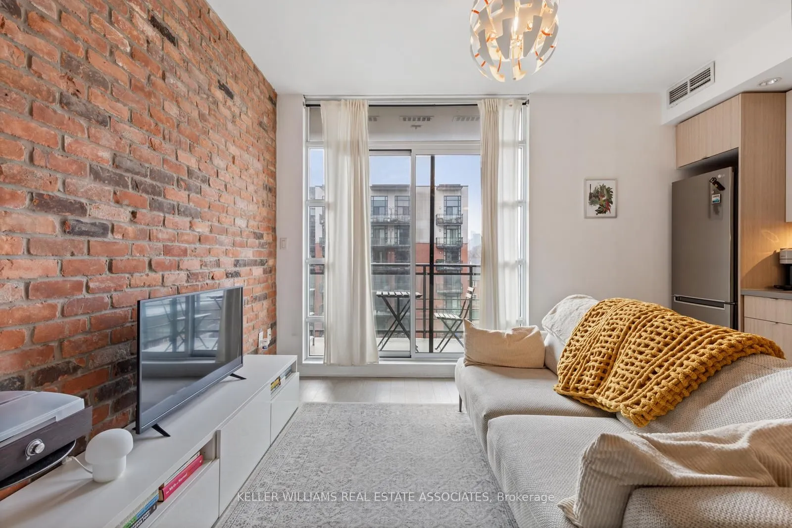 88 Colgate Avenue W, #511