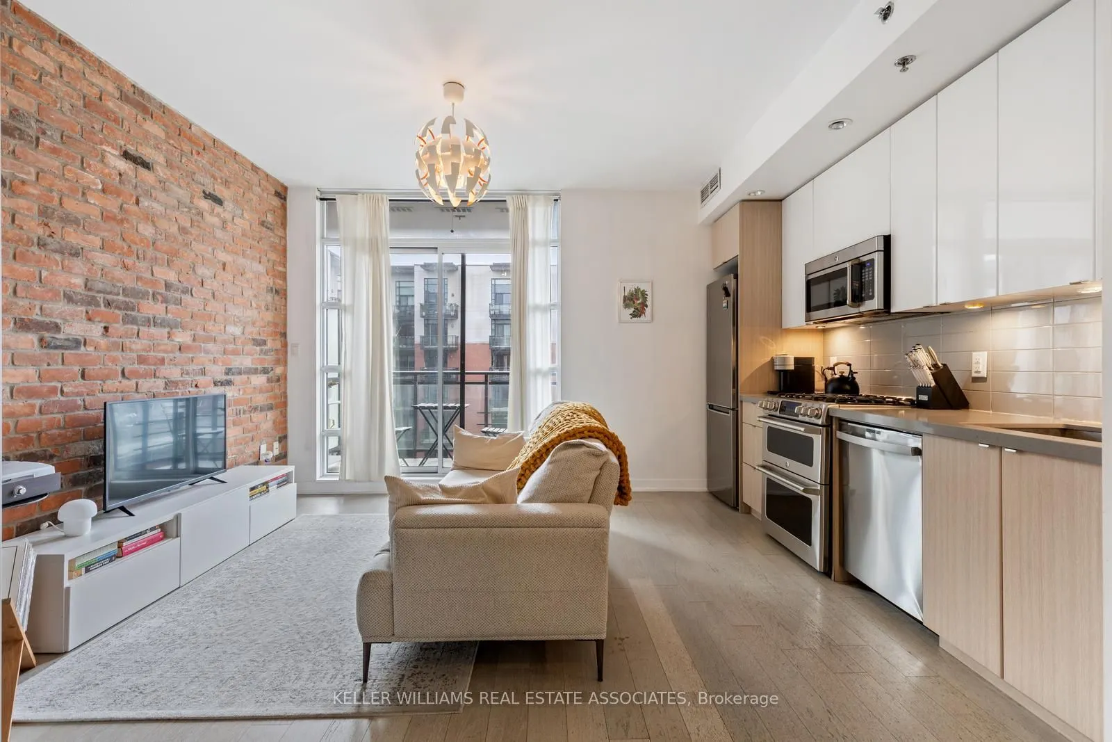 88 Colgate Avenue W, #511