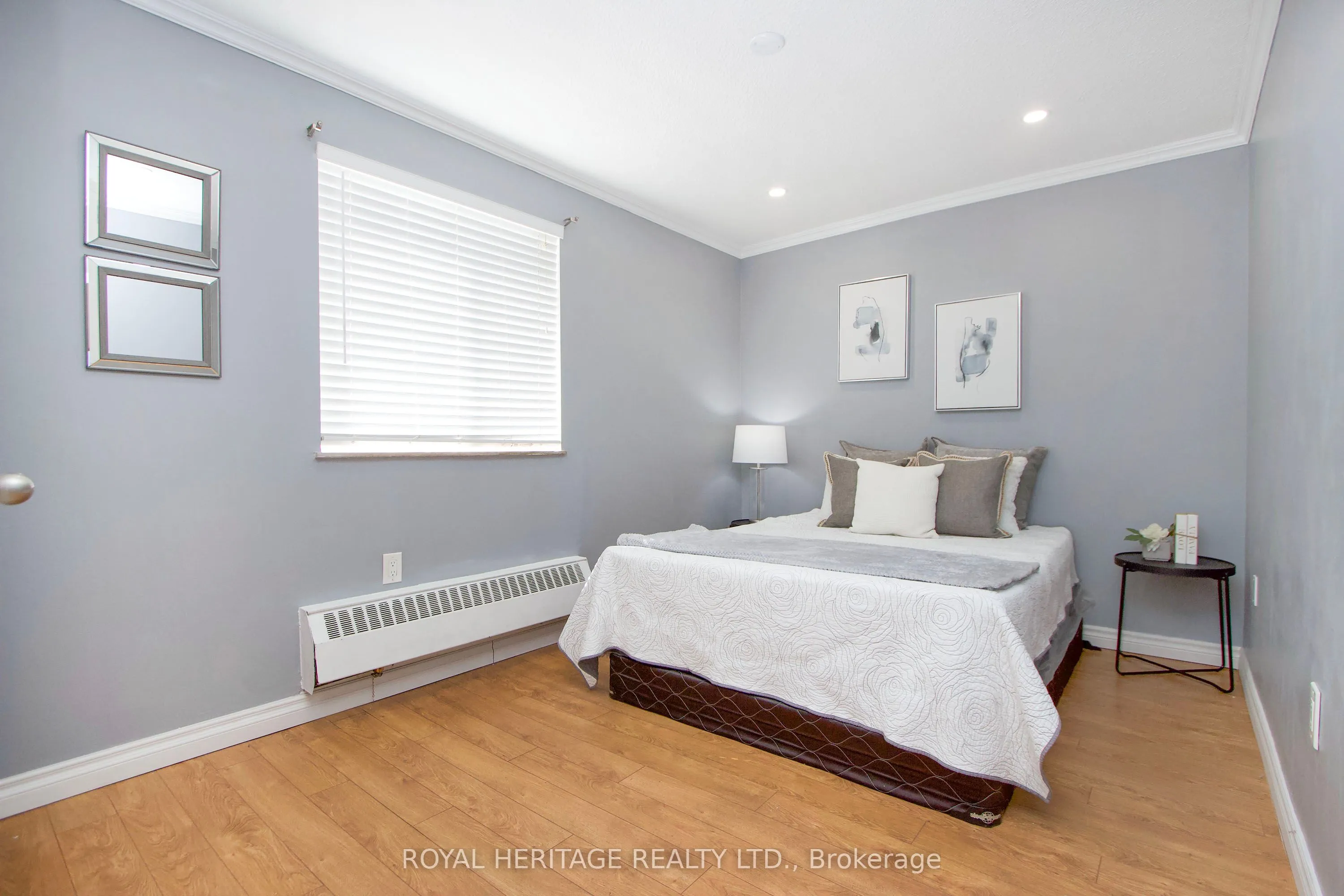 936 Glen Street #101