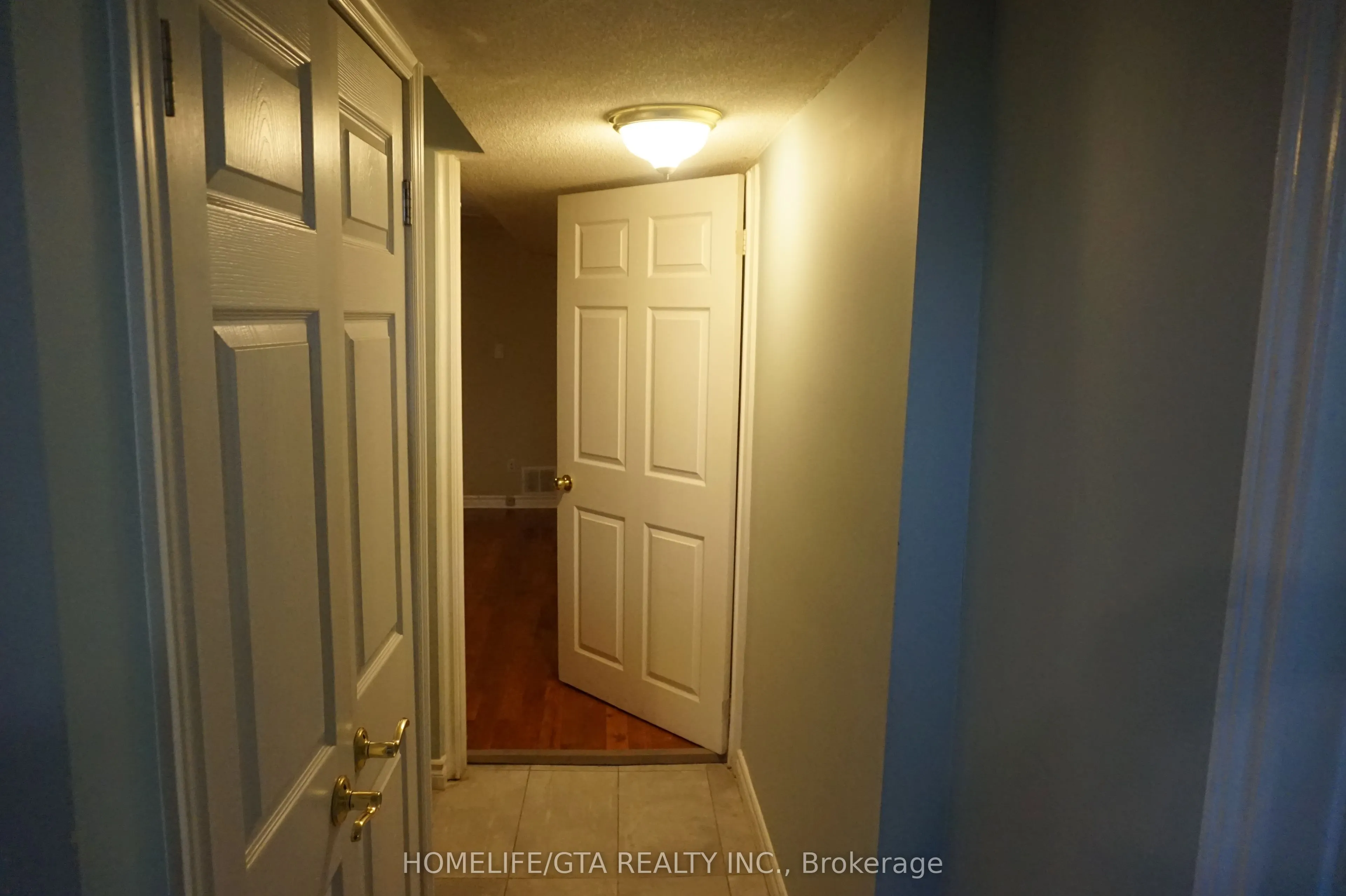 11 Flycatcher Avenue