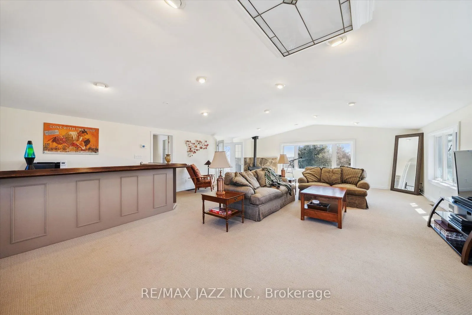 8733 Leskard Road