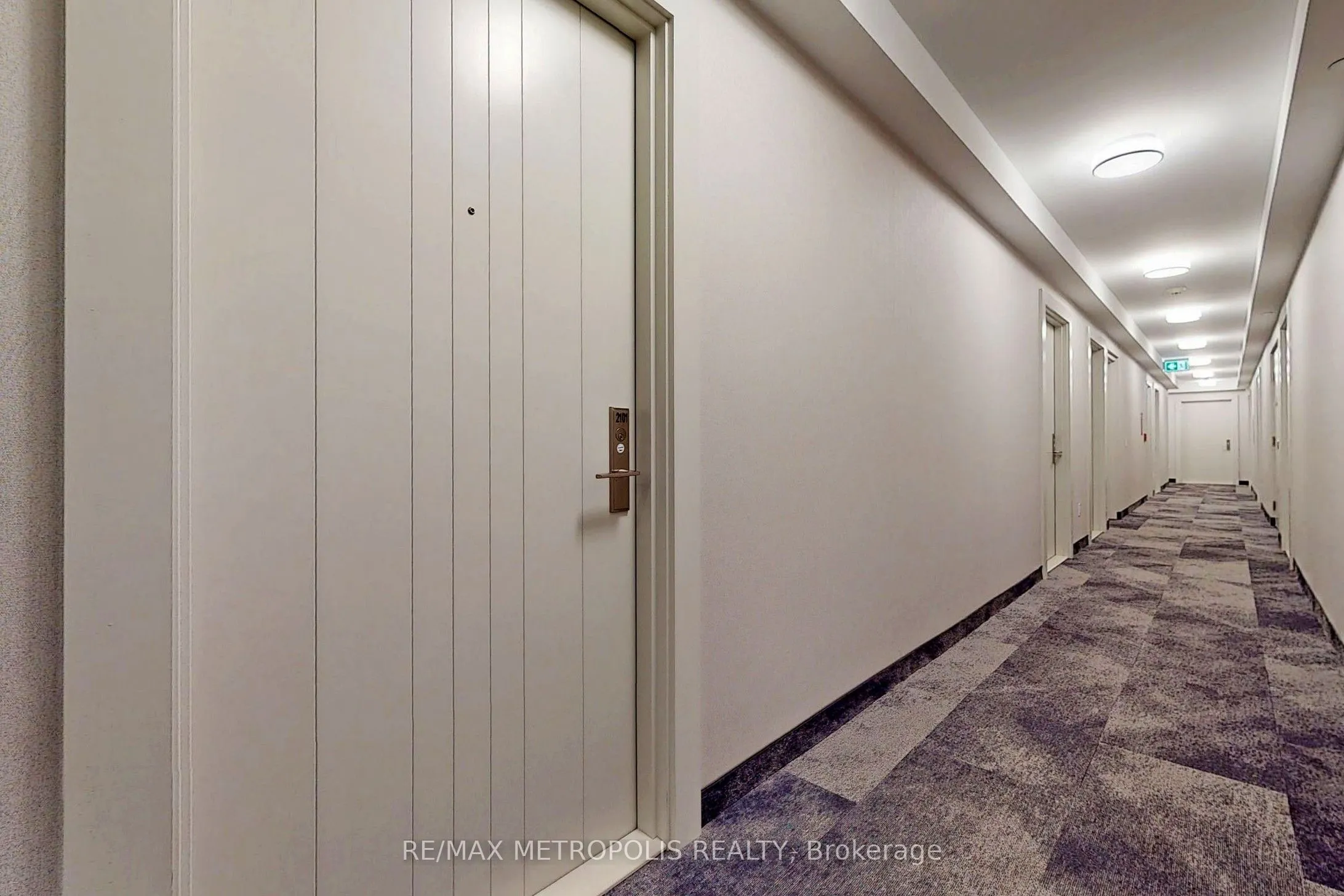 2550 Simcoe Street N, #2101