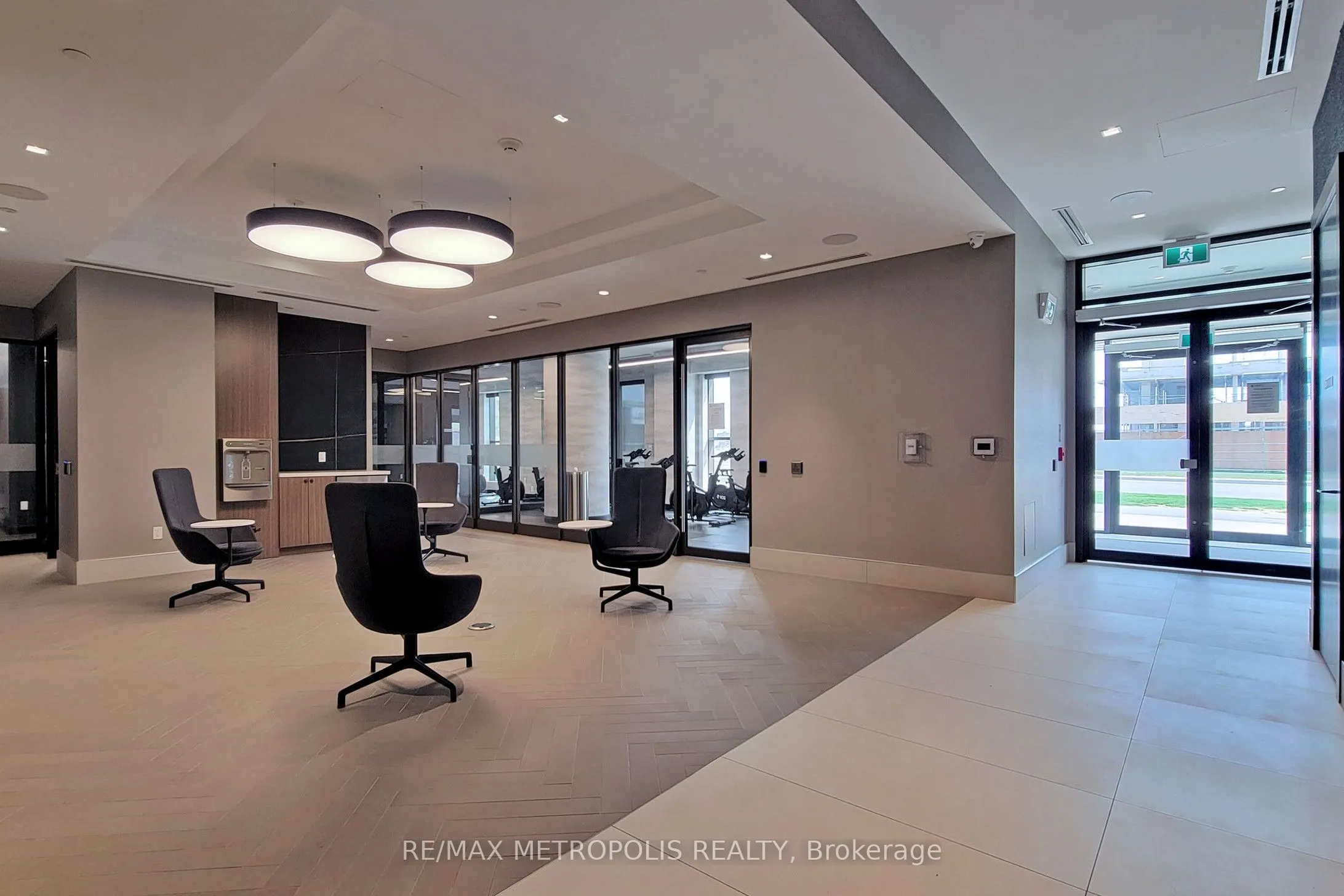 2550 Simcoe Street N, #2101