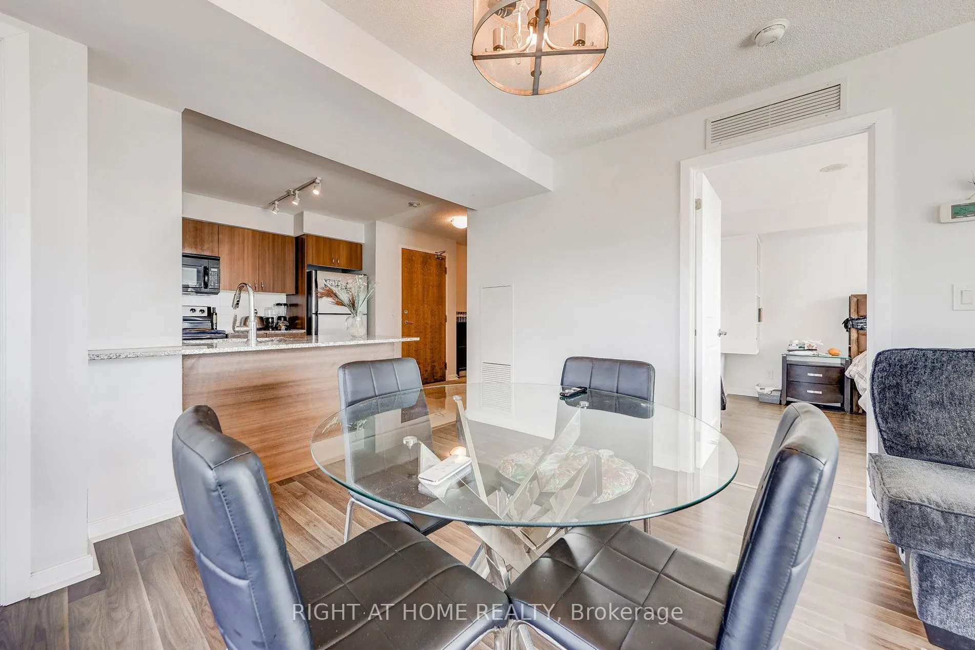 1235 Bayly Street, #702