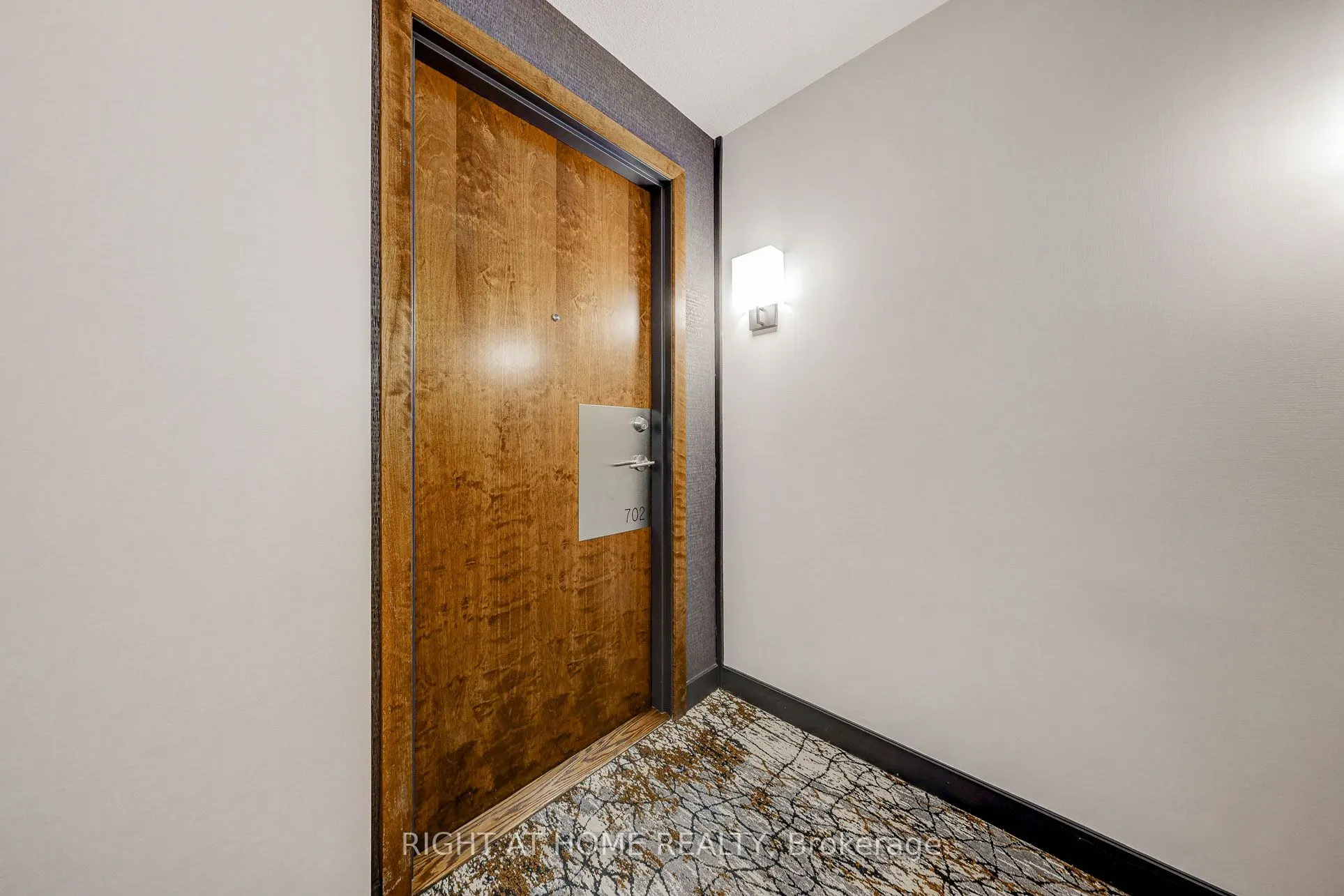 1235 Bayly Street, #702