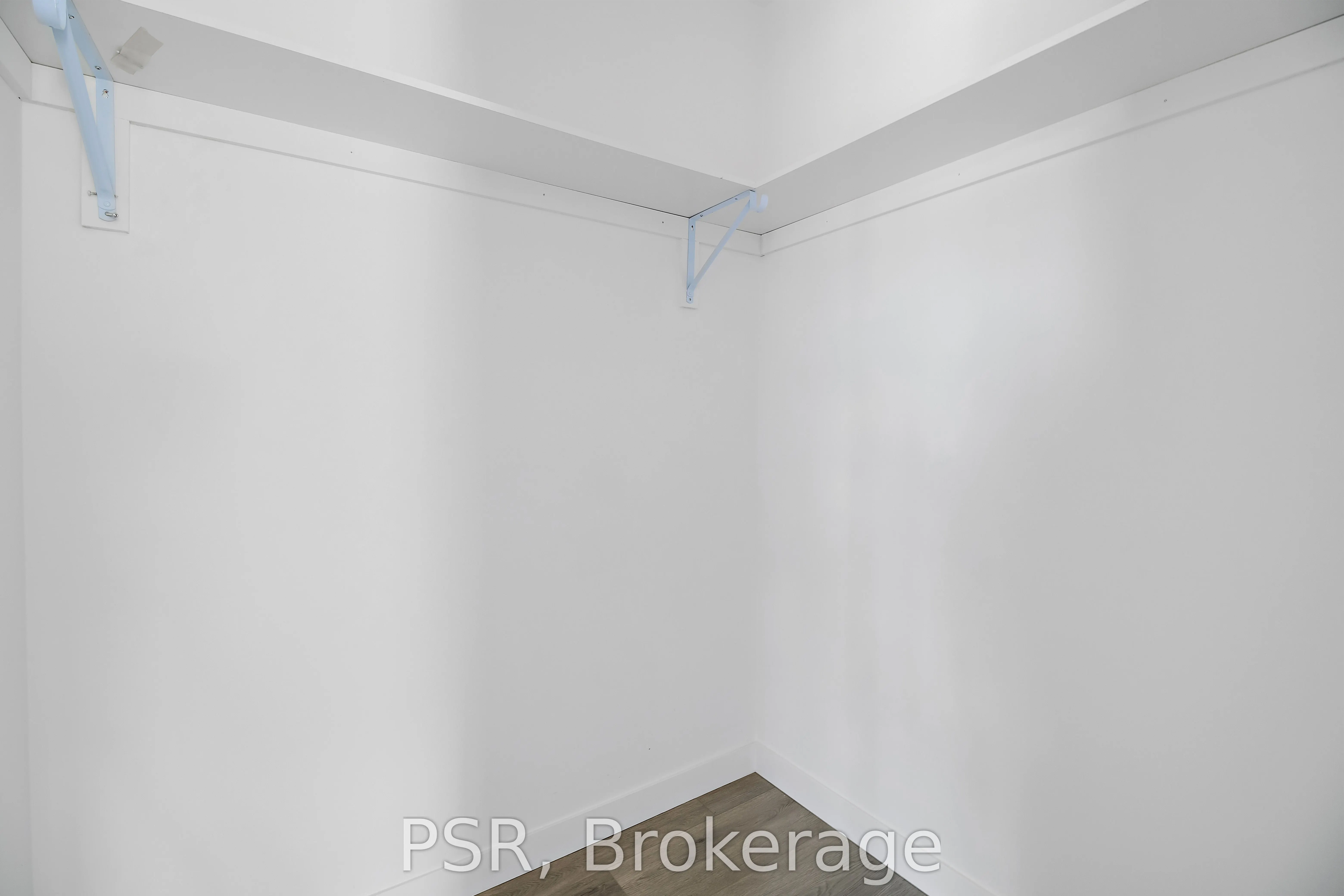 61 Orchard Park Drive, #201
