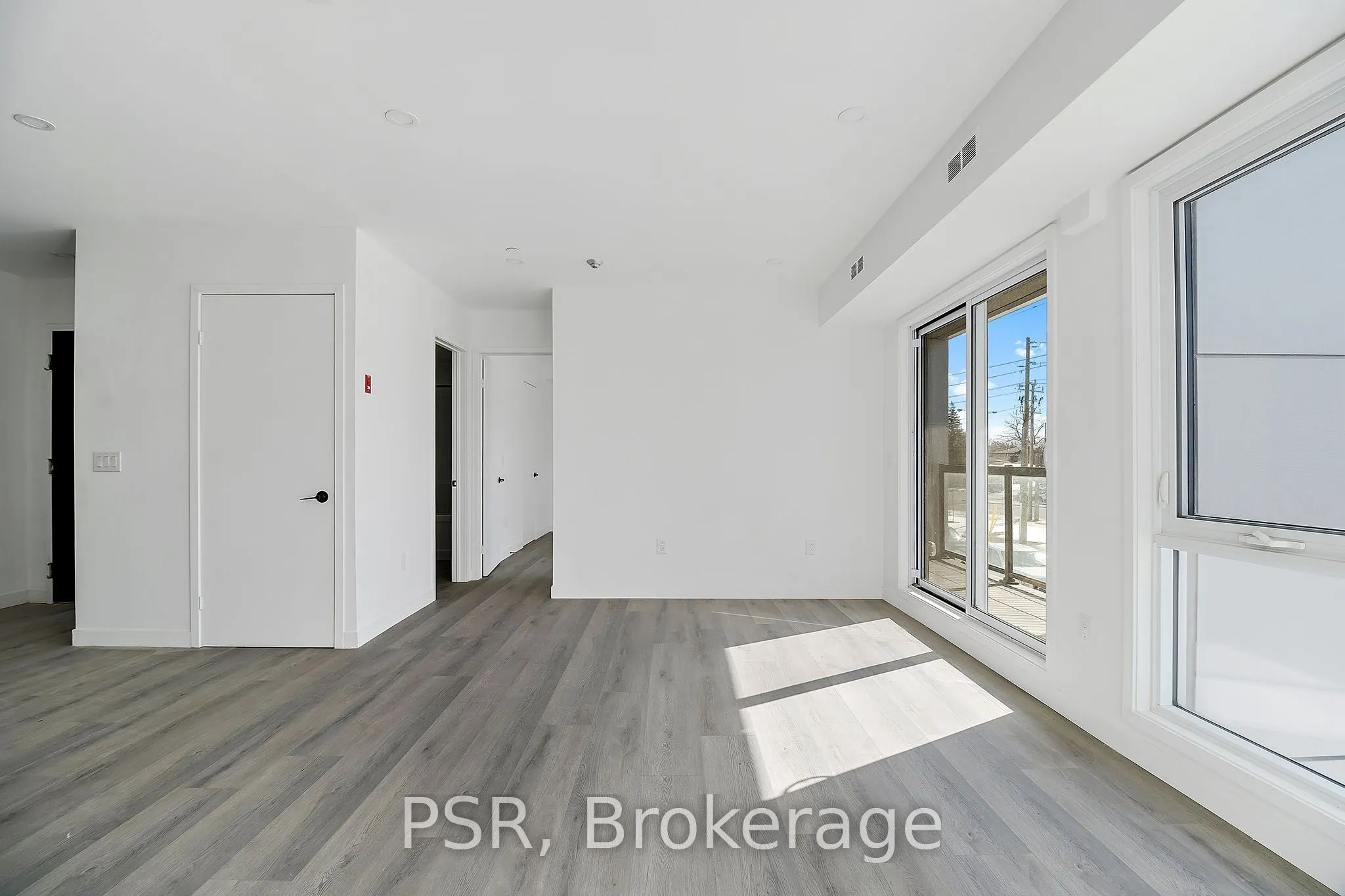 61 Orchard Park Drive, #201
